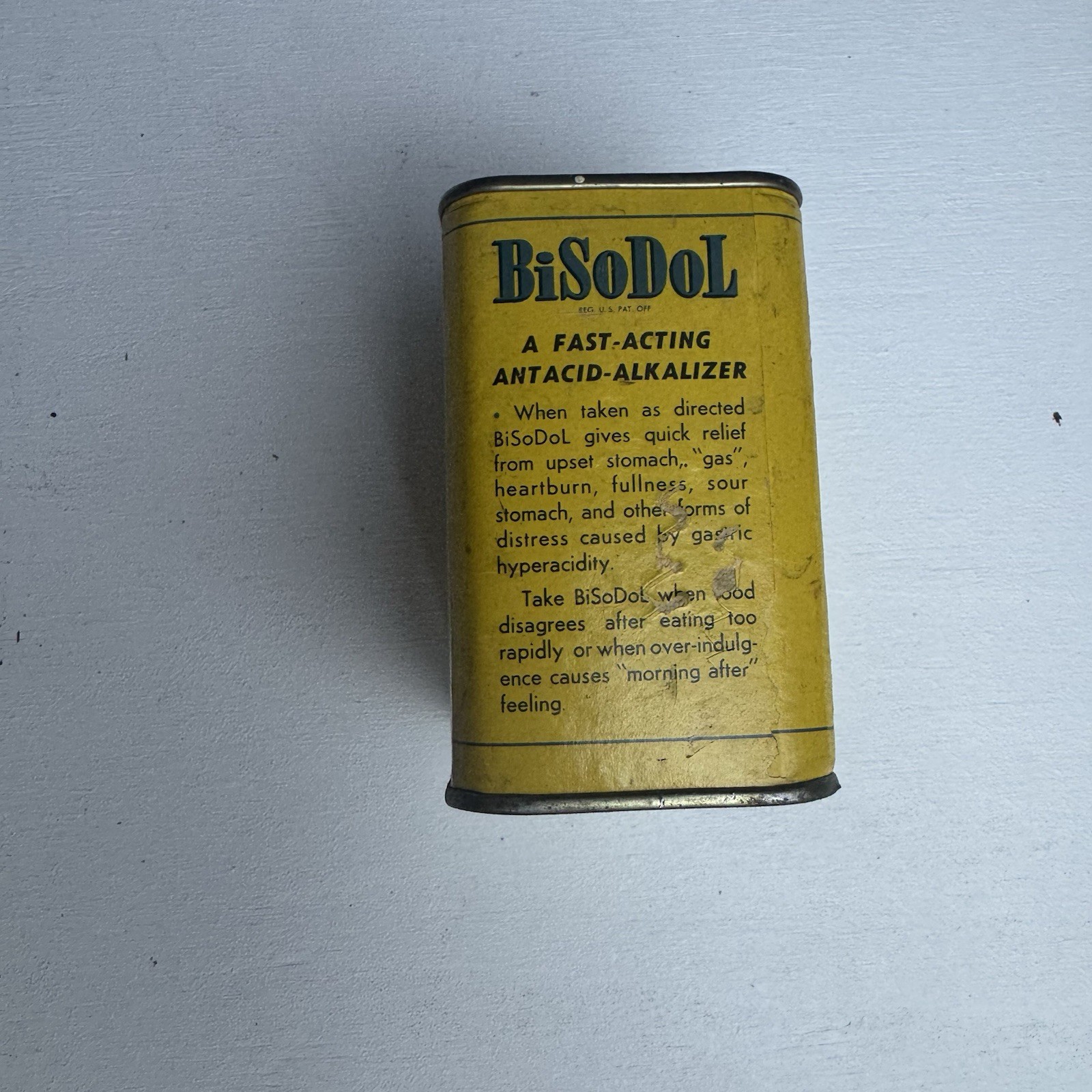 BiSoDol Powder Tin 3 oz Vintage New Haven Advertising Indigestion Rare
