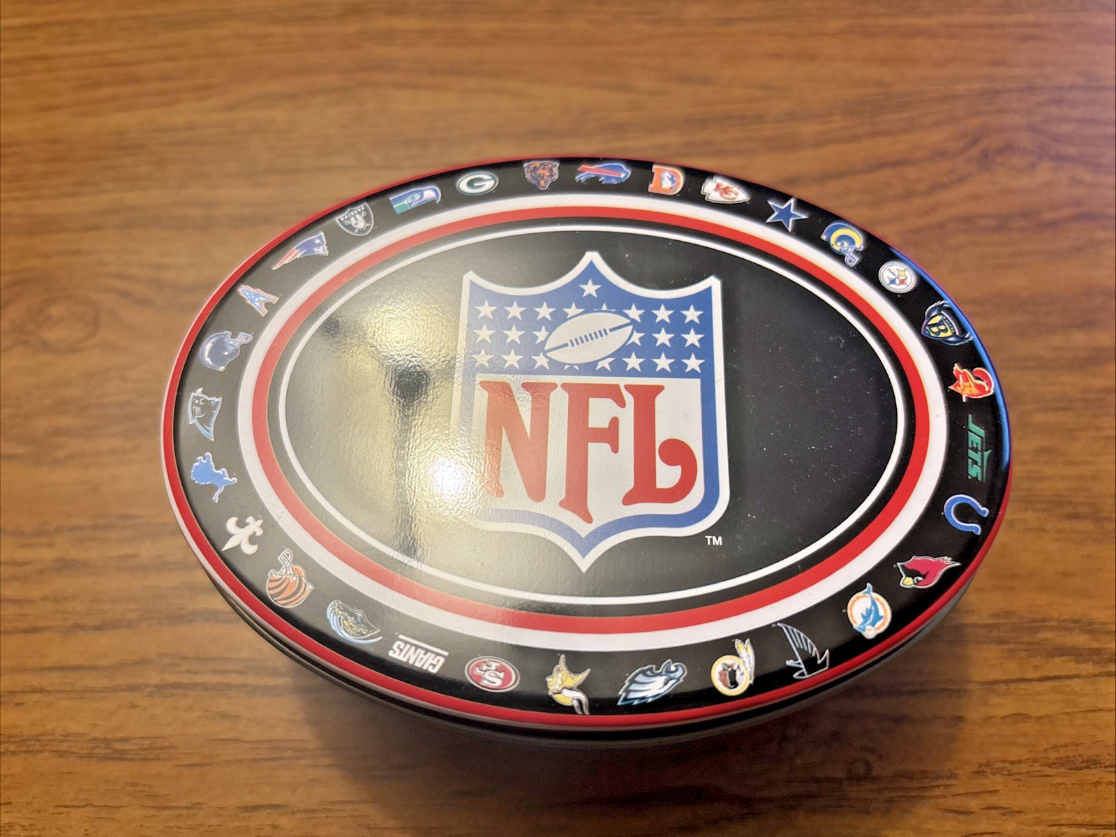 Giftco Official NFL Football 1997 Collector’s Tin – NEW with Box
