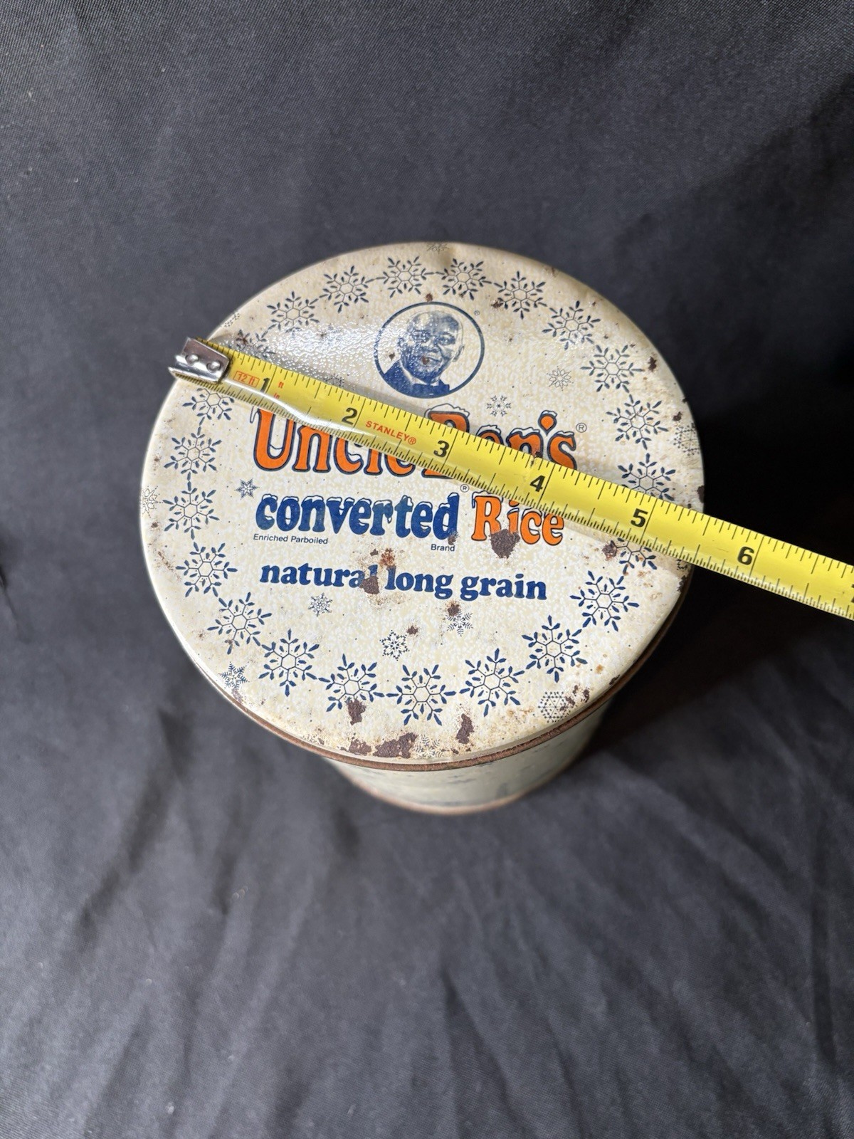 Vintage 1985 Uncle Ben’s Rice Tin snowflake Advertising