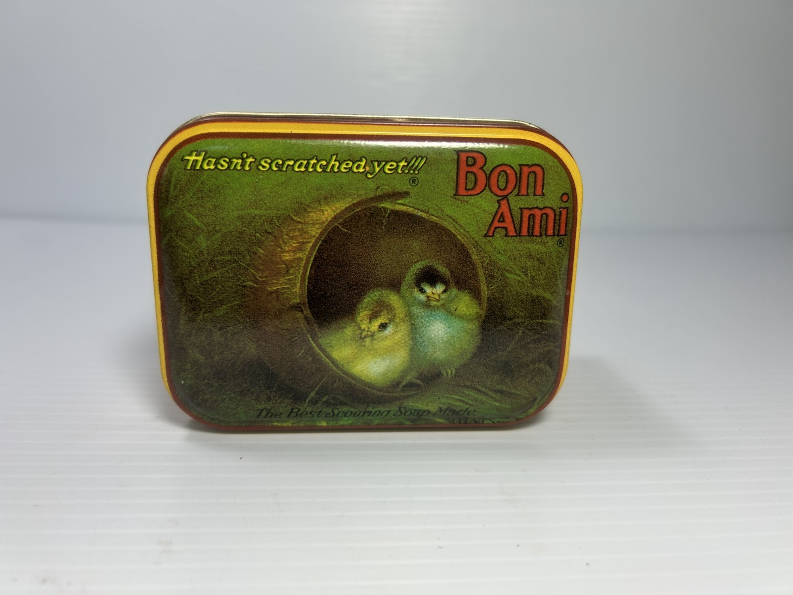 New Old Stock 1983 Bon Ami Advertising Chick Tin -The Tin Box Company of America