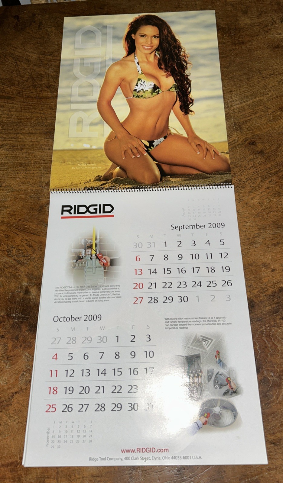 Collectible New Ridgid Tools 2009-2010 Swimming Suit Pin-up Calendar Made In USA