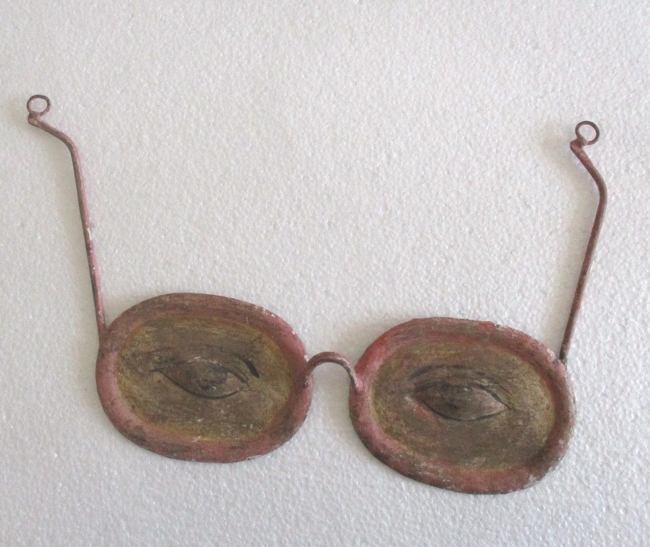 ANTIQUE VINTAGE OPTOMETRIST ADVERTISEMENT TRADE EYE CLINIC DISPLAY SIGN SPECS