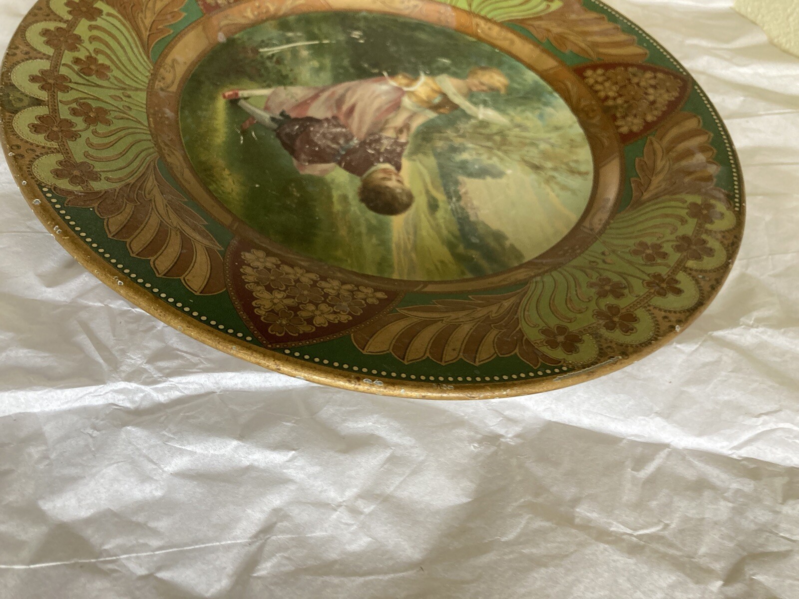 BEAUTIFUL & RARE TIN ADVERTISING PORTRAIT PLATE BOY & GIRL PLAYING CIRCA 1910