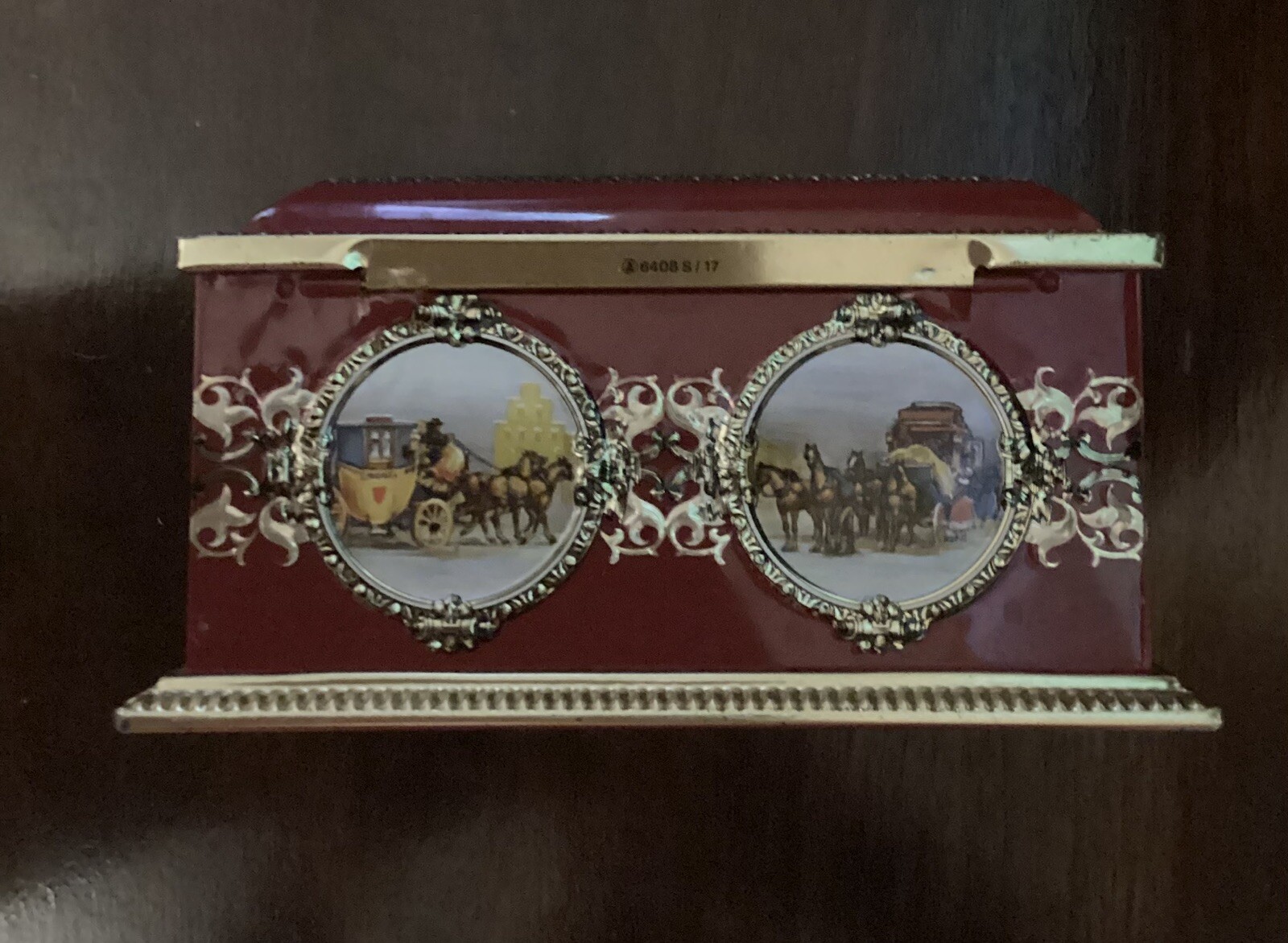 lithographed Biscuit Tin KLANN WEST GERMANY chest box HORSE DRAWN CARRIAGES