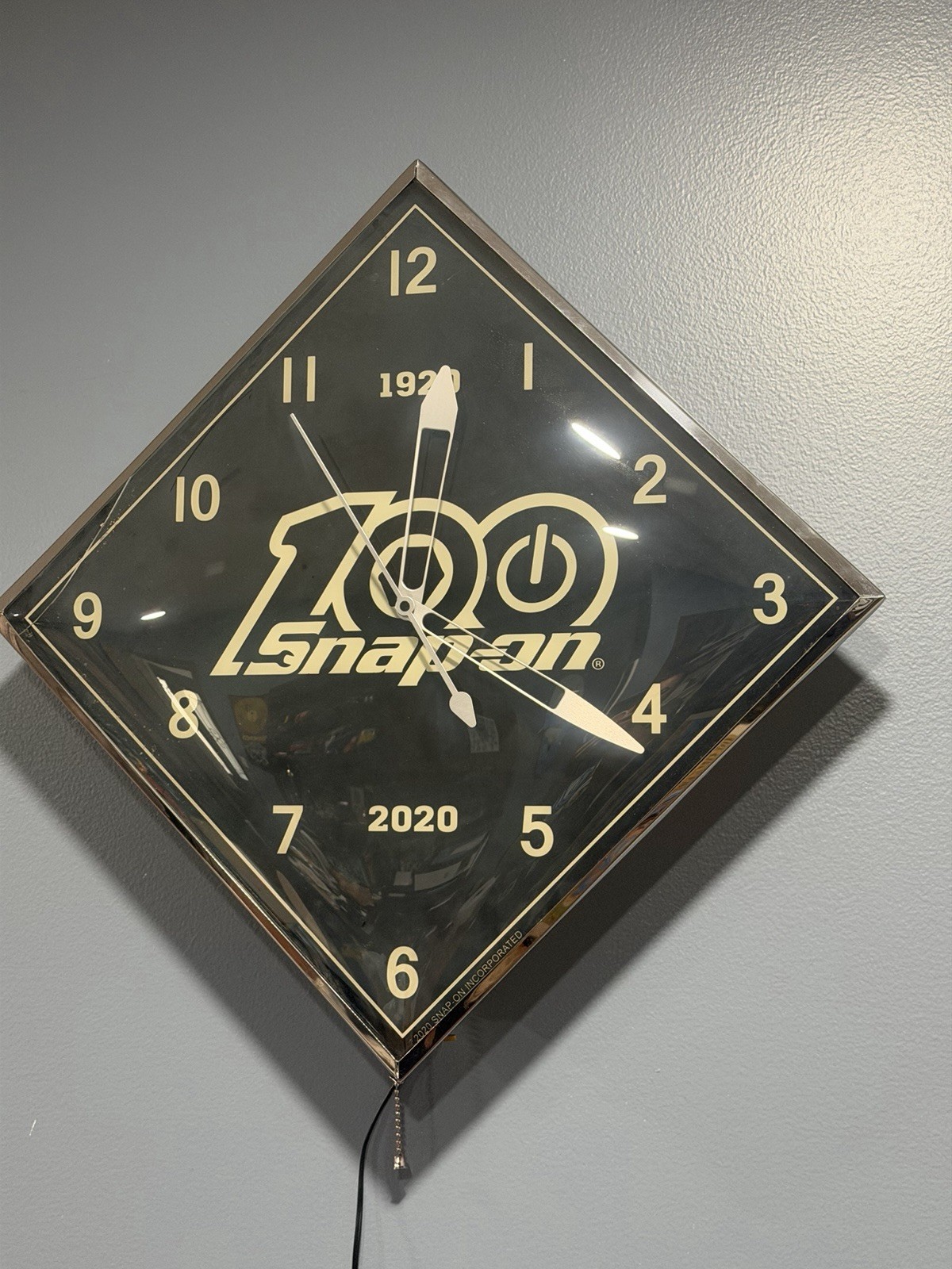 Snap-On Tools LED Diamond Shaped Bubble Clock 100th Anniversary Edition