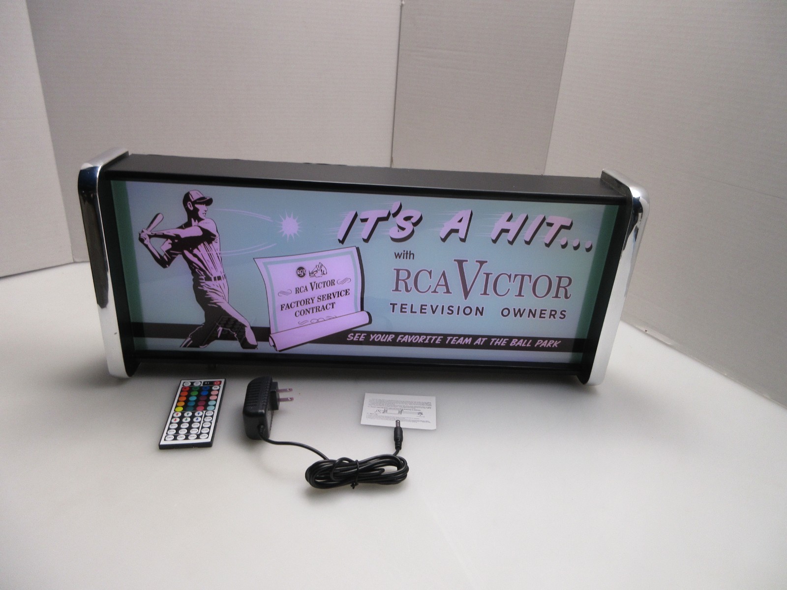 RCA Victor Its a Hit LED Display lighted sign lightbox Wall hanging Light