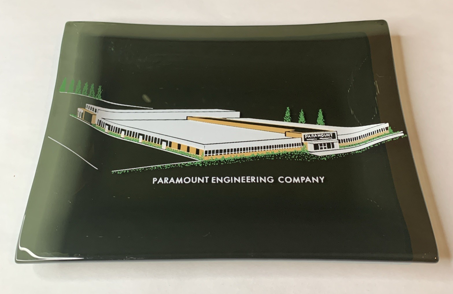 VTG Paramount Engineering Company Glass Tray Commemorative Advertising Dish 7×5”