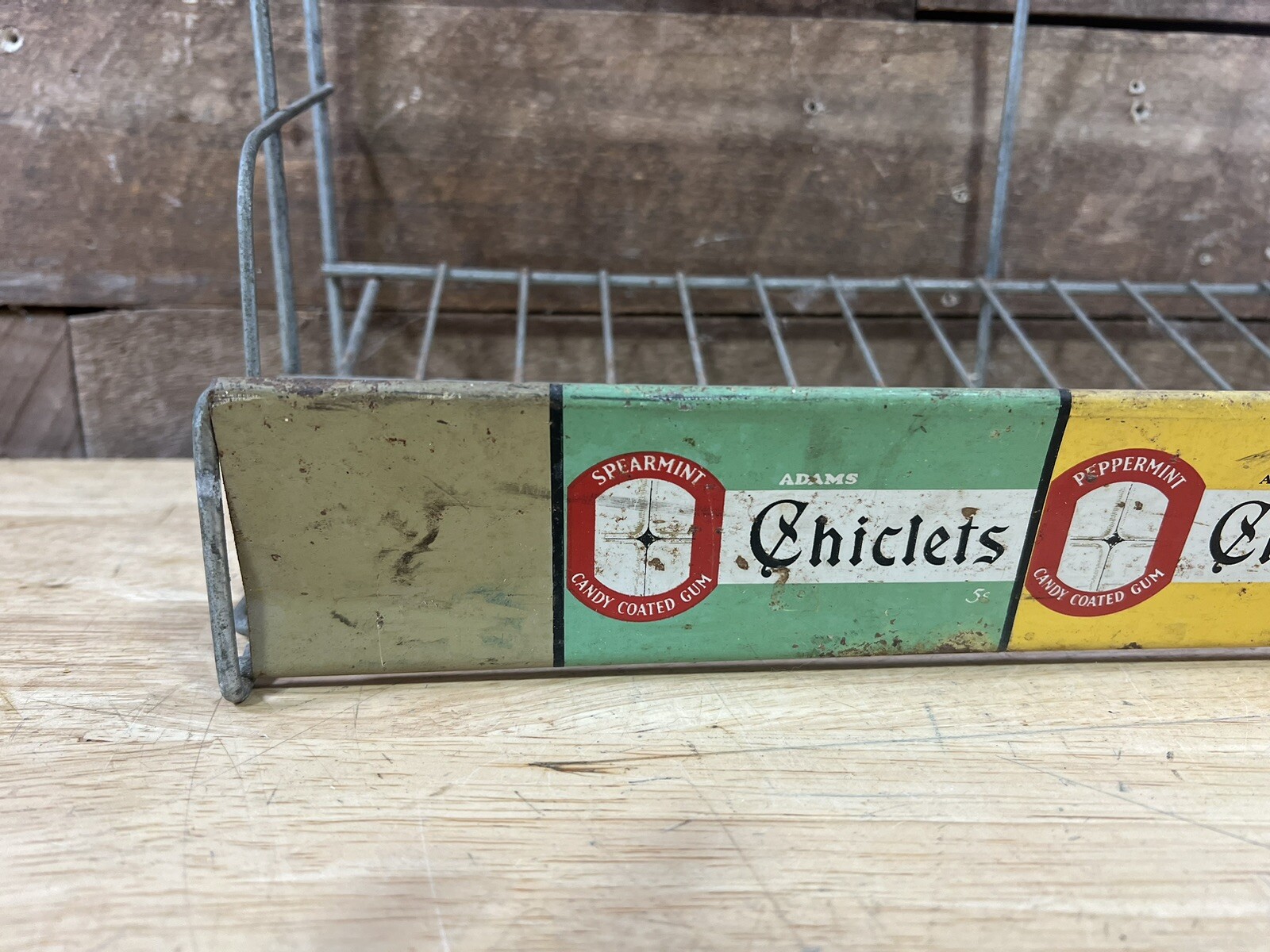 Vintage Chicklets Dentyne Beemans Gum Wire Store Countertop Display Rack Basket