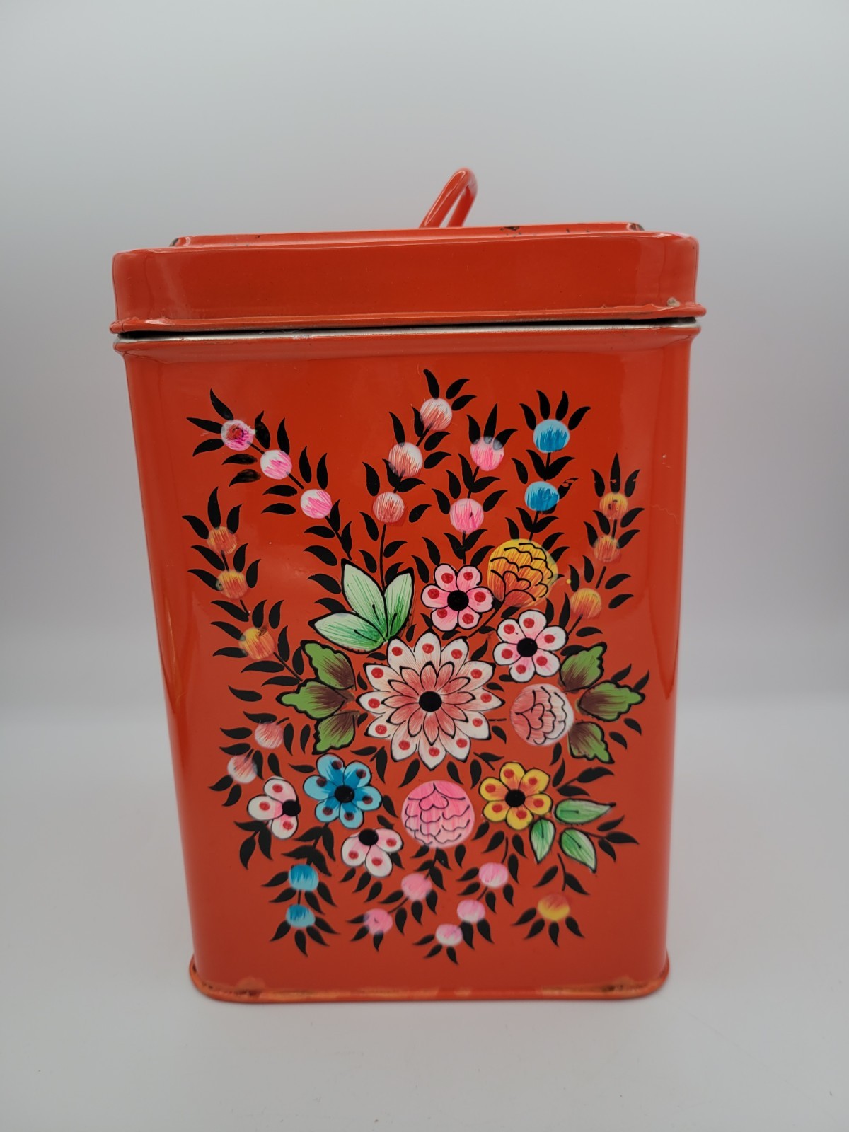 Vintage Red Pennsylvania Dutch Floral Aaron Bros Tin Canister Orig $49