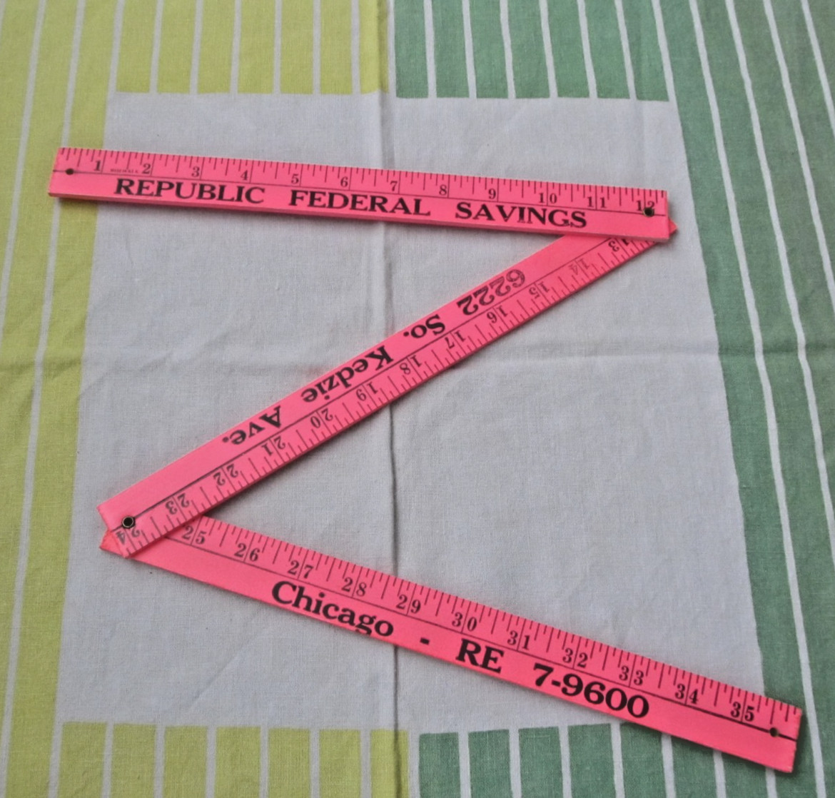 Vintage hot pink Republic Federal Savings triple/fold wood ruler/yardstick