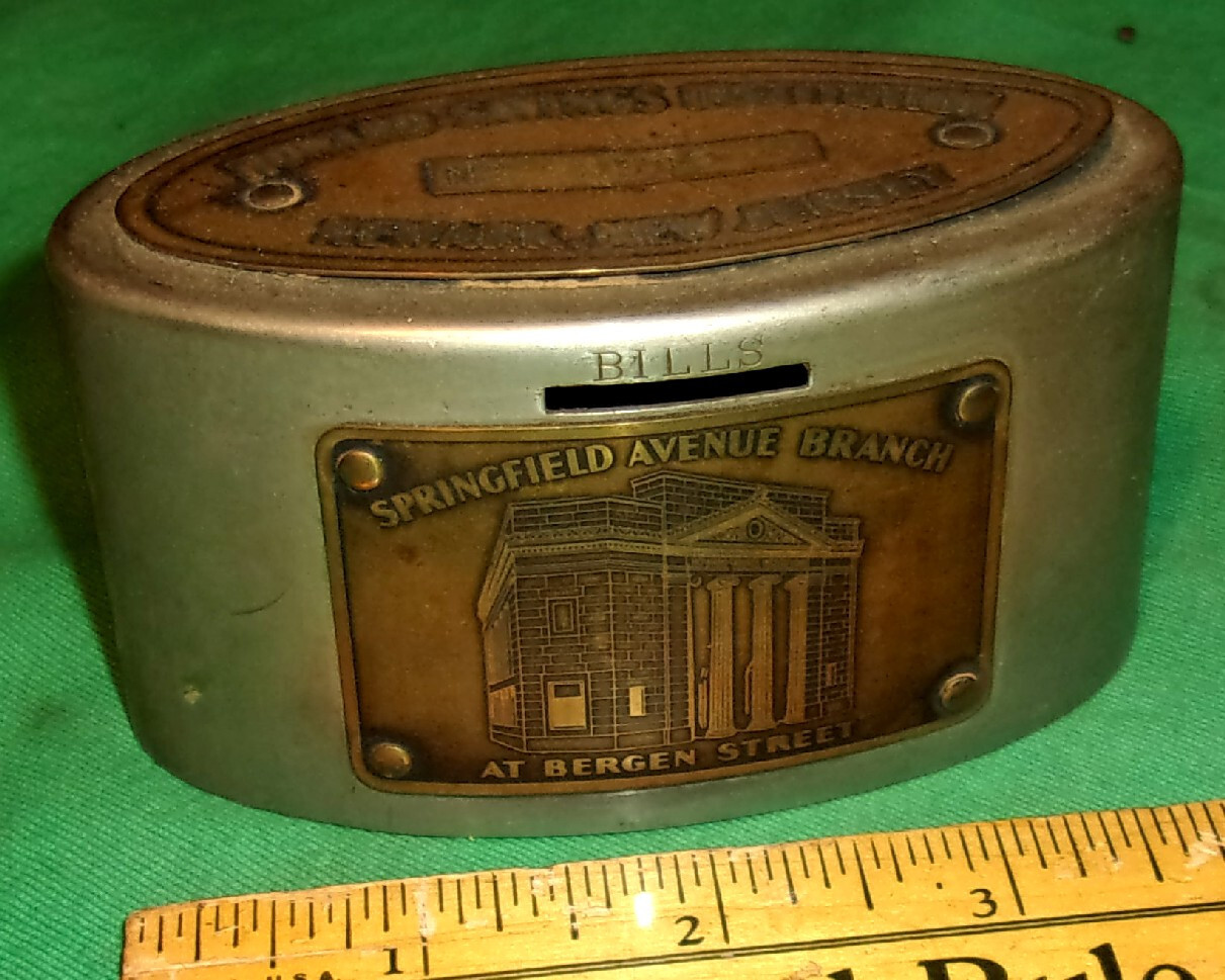 Uncommon Vtg Howard Savings Institution Promo/Advertising Coin Bank (no key)