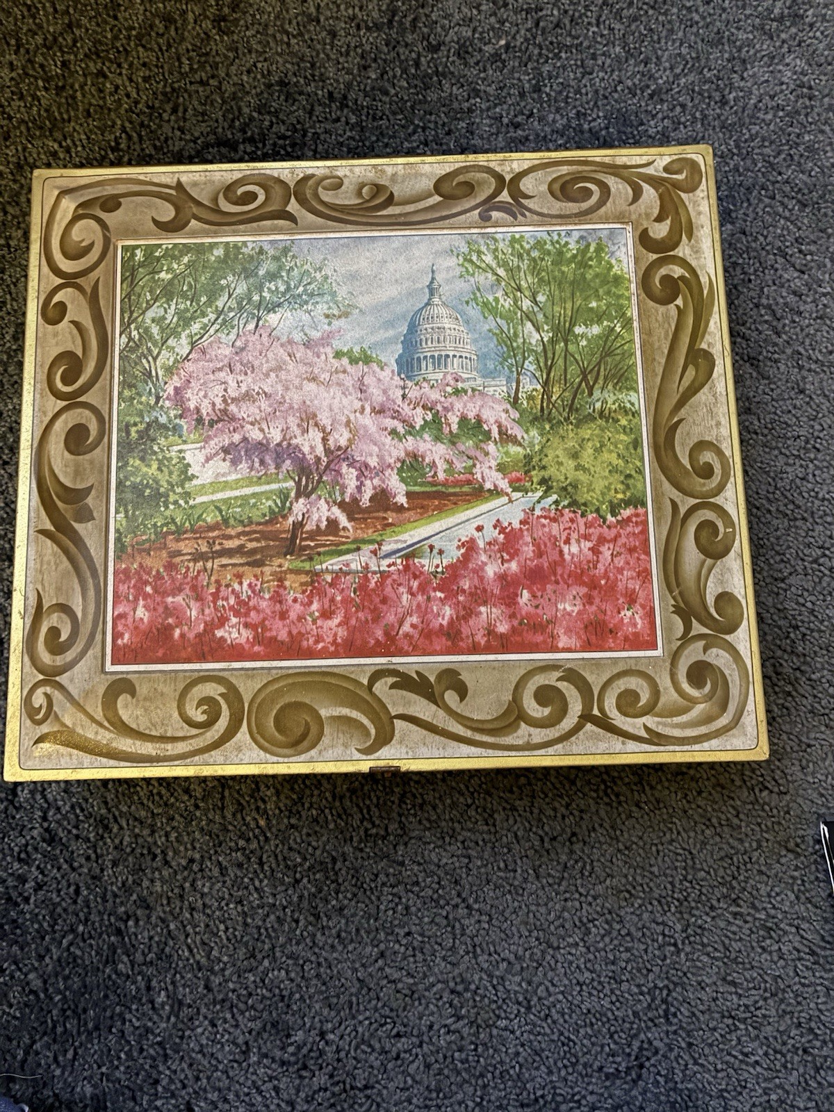 Vintage Sunshine Biscuit Tin Washington DC Cherry Blossoms