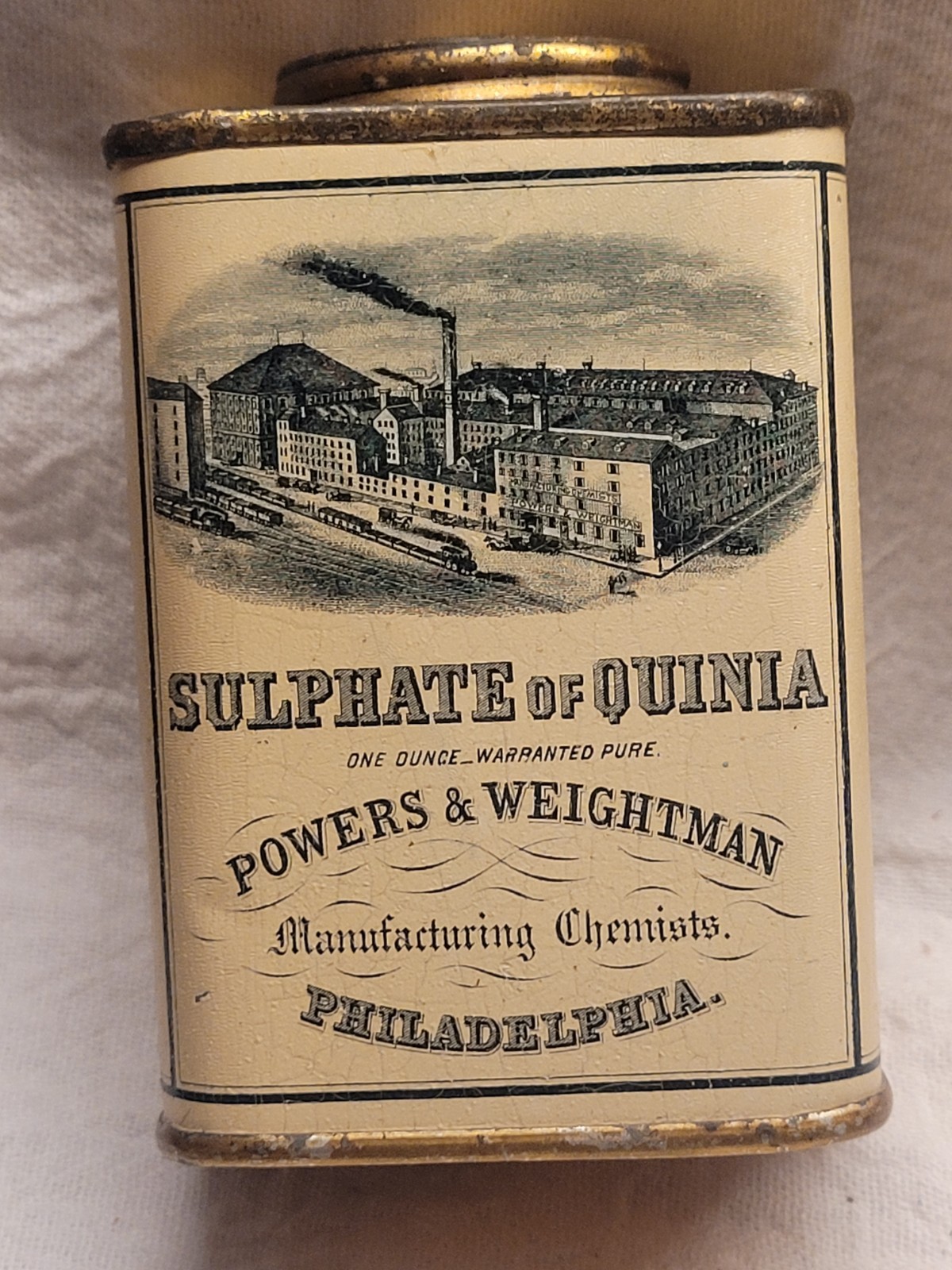 RARE EMPTY MERCK & CO TIN QUININE SULPHATE POWERS & WEIGHTMAN PHILADELPHIA