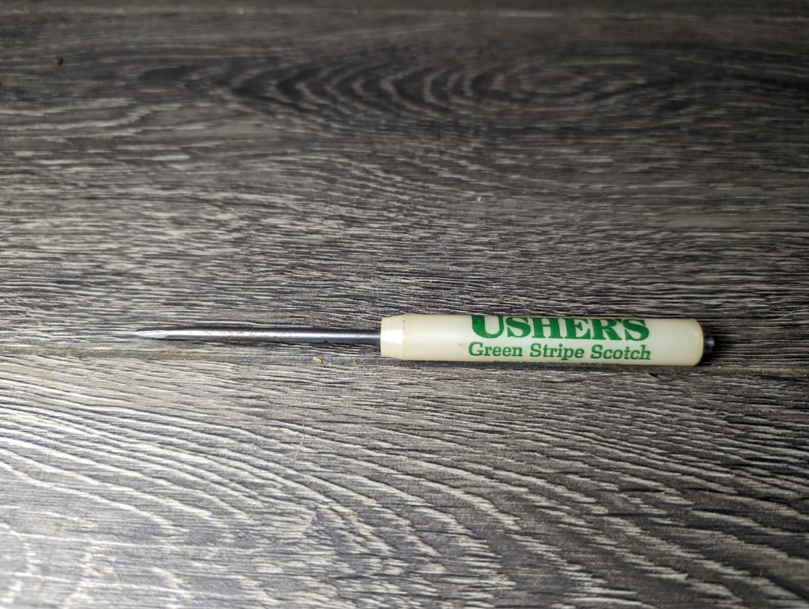 Ushers Green Stripe Scotch Readytool Screwdriver Brown/Forman Louisville KY