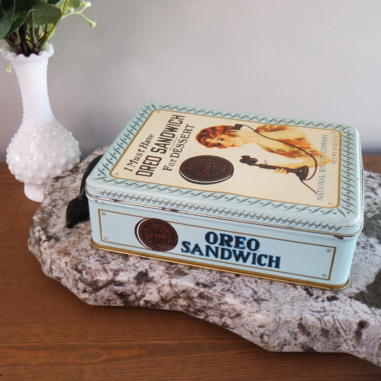 Vintage NABISCO Blue Oreo Sandwich Tin 16 OZ c. 1986 – 1918 Replica