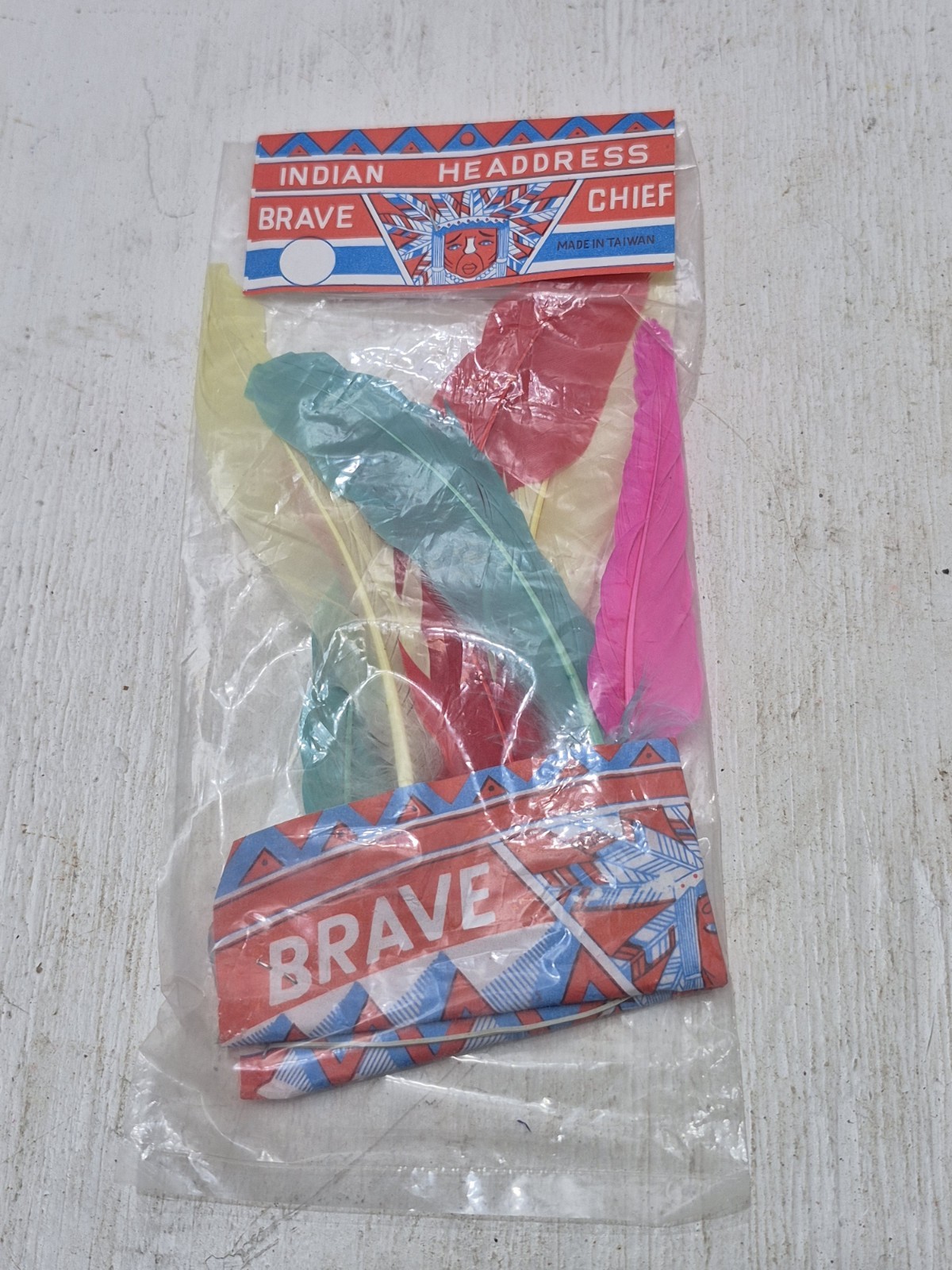 Vintage 1960s 1970s Indian Headdress Brave Chief Dime Store Toy Native American