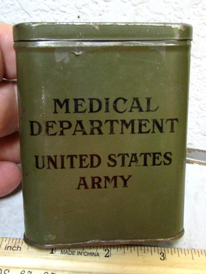 Vintage Military USA Army Medical department pocket size medic tin, empty