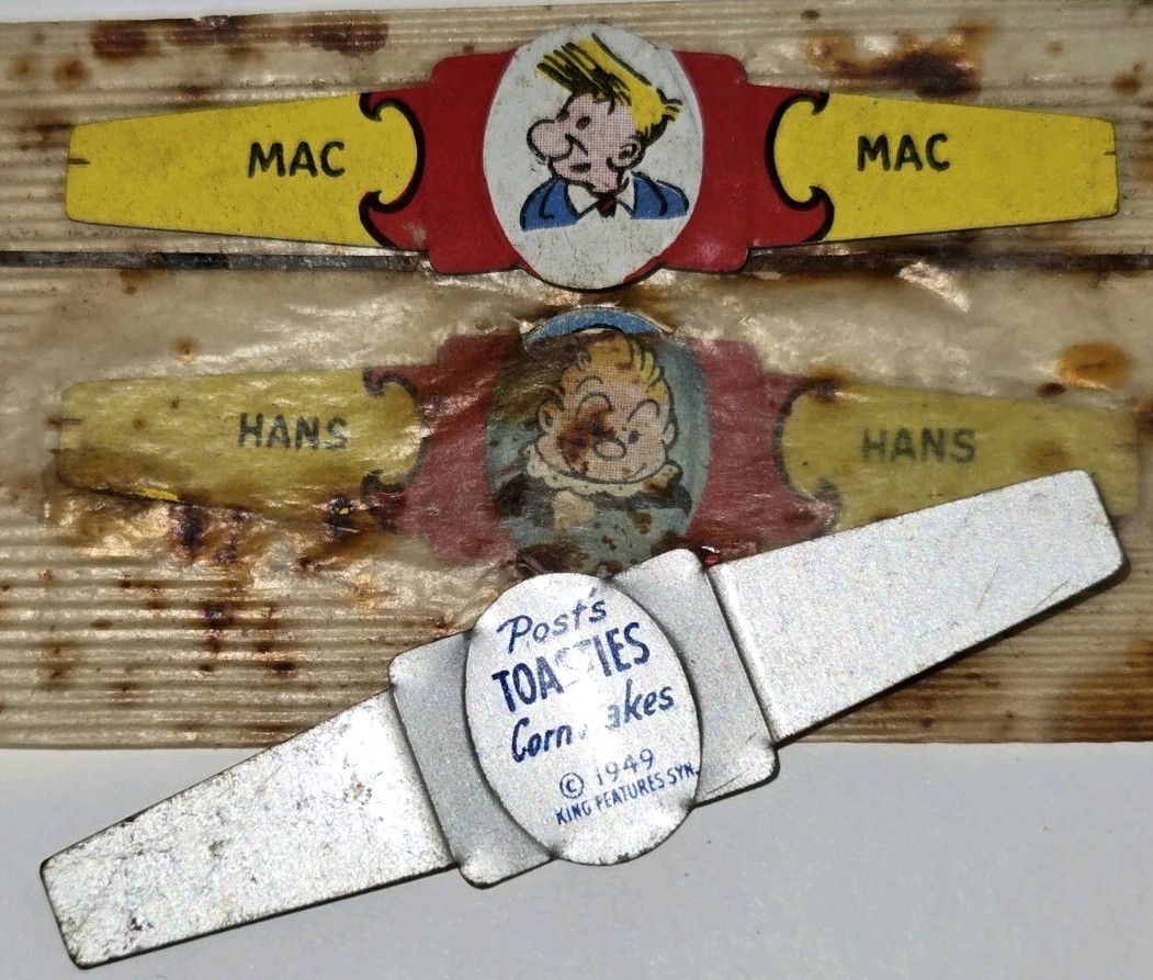 Vintage 1949 Post’s Toasties Corn Flakes Olive Oyl, Hans, & Mac Tin Litho Ring