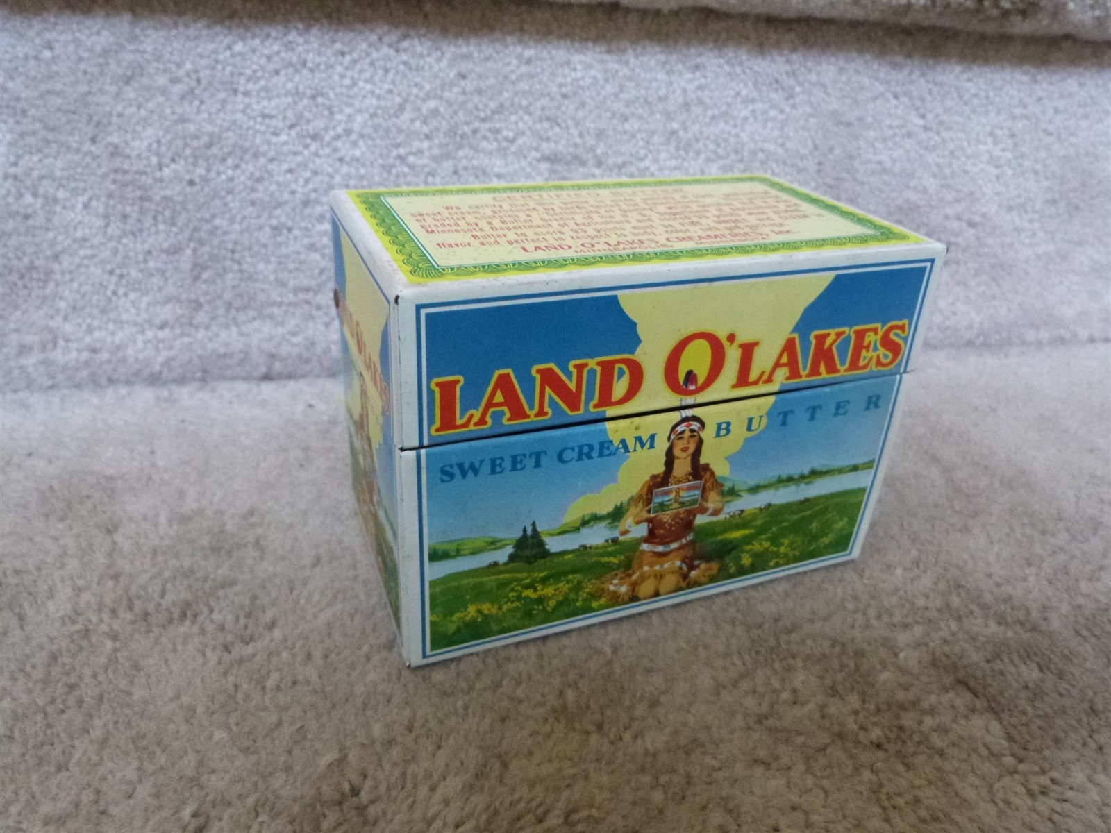 VINTAGE Land-O-Lakes Butter Recipe Box Index Card Tin 5 1/8″