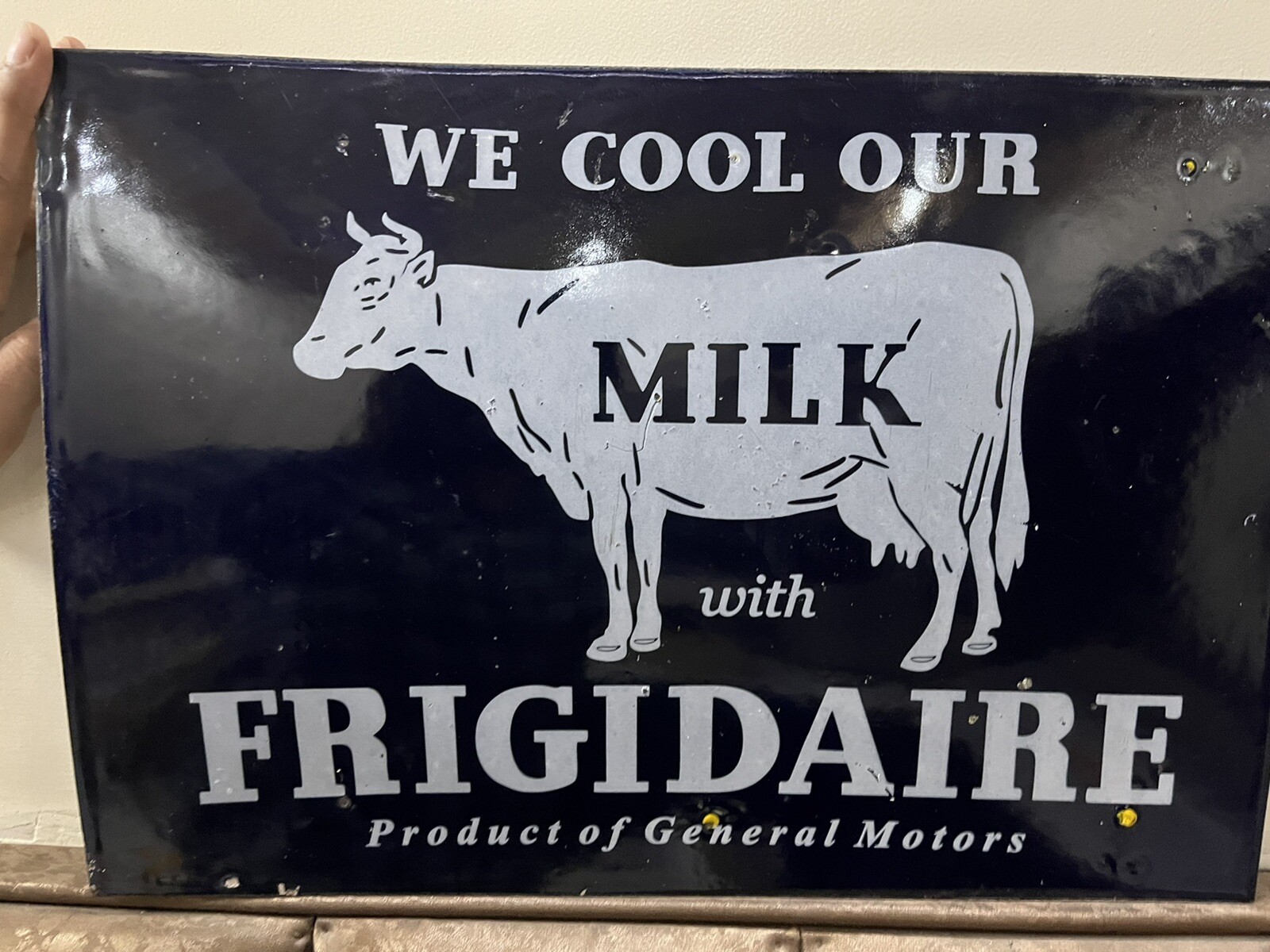VINTAGE MOORMANS MINERALS PORCELAIN ENAMEL SIGN 17×12 1.5INCH WITH FLANG Unique