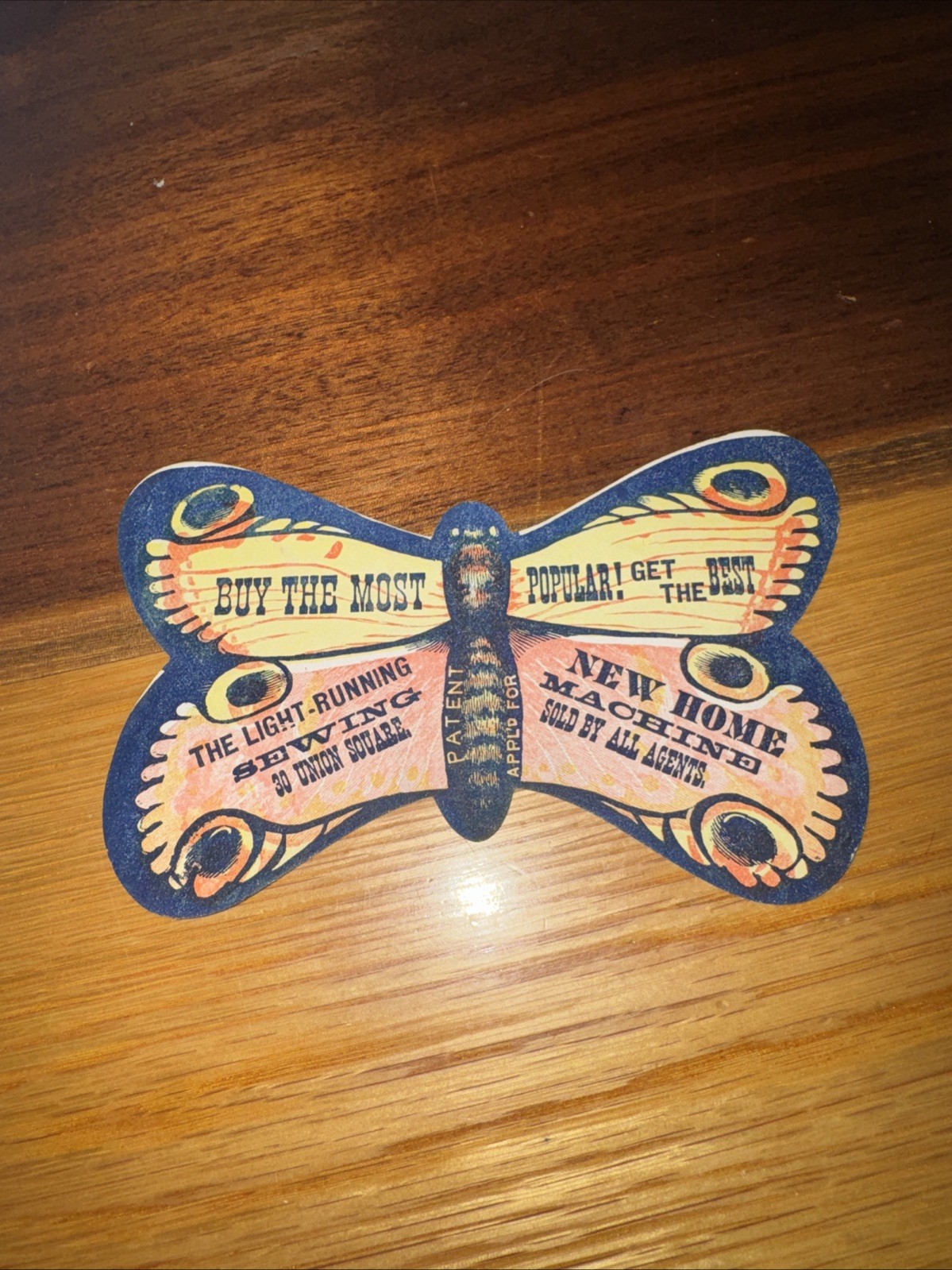 Vintage Trade Card Light Running Sewing Machine Die-Cut Butterfly. V78