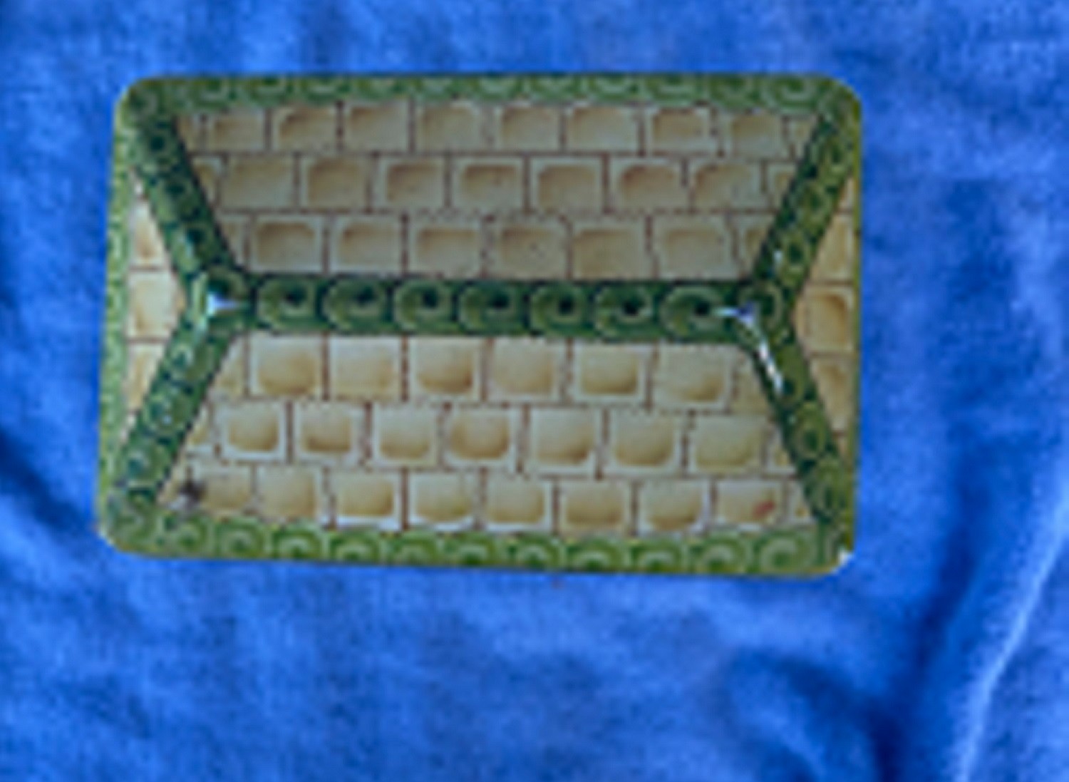 1997 L’ALBERGO LA PIU BELLA CASA DI PASTA NEL MONDO TIN 11 1/4″x 5 1/2″ X 3 1/2″