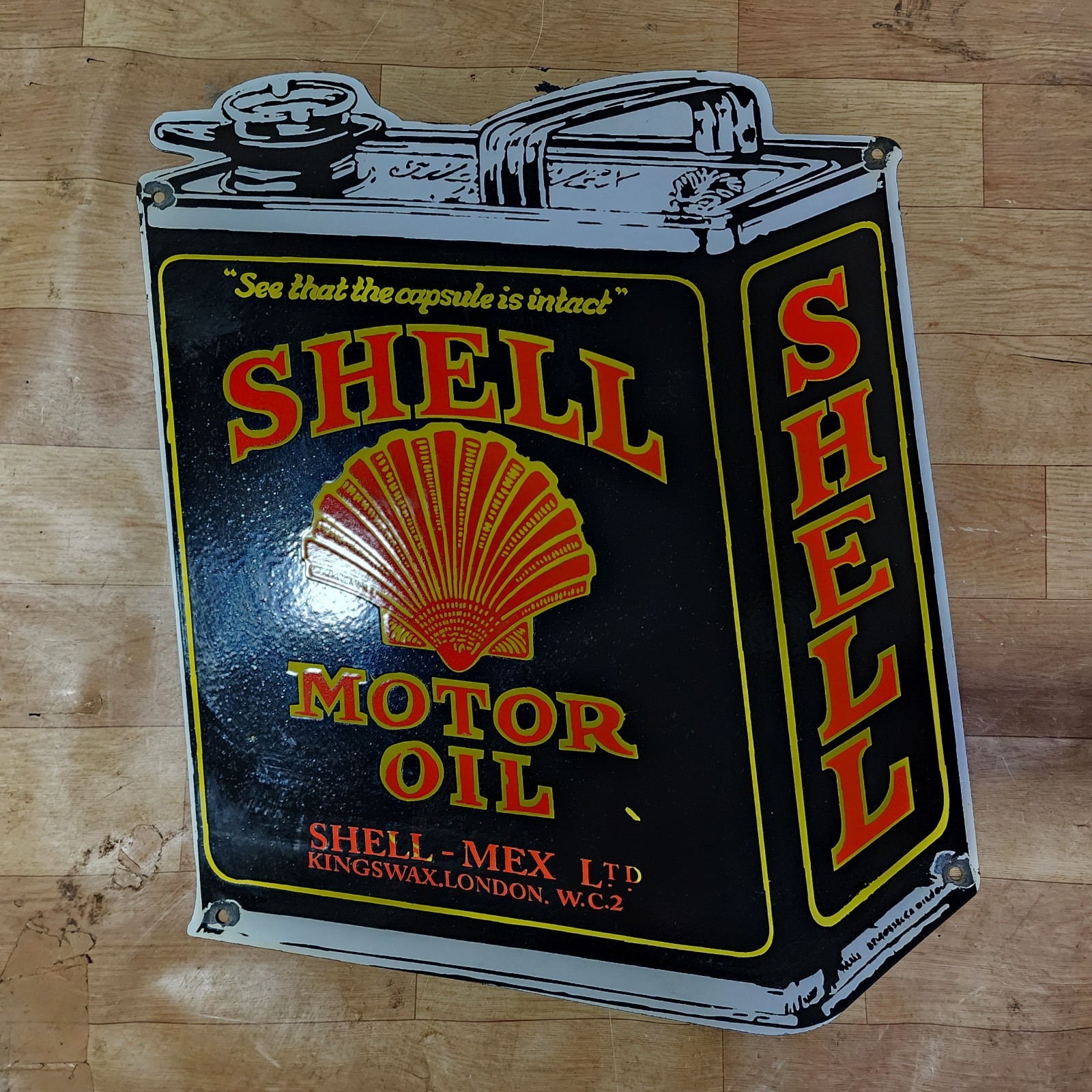 SHELL MEX PORCELAIN ENAMEL SIGN 20 X 24 INCHES