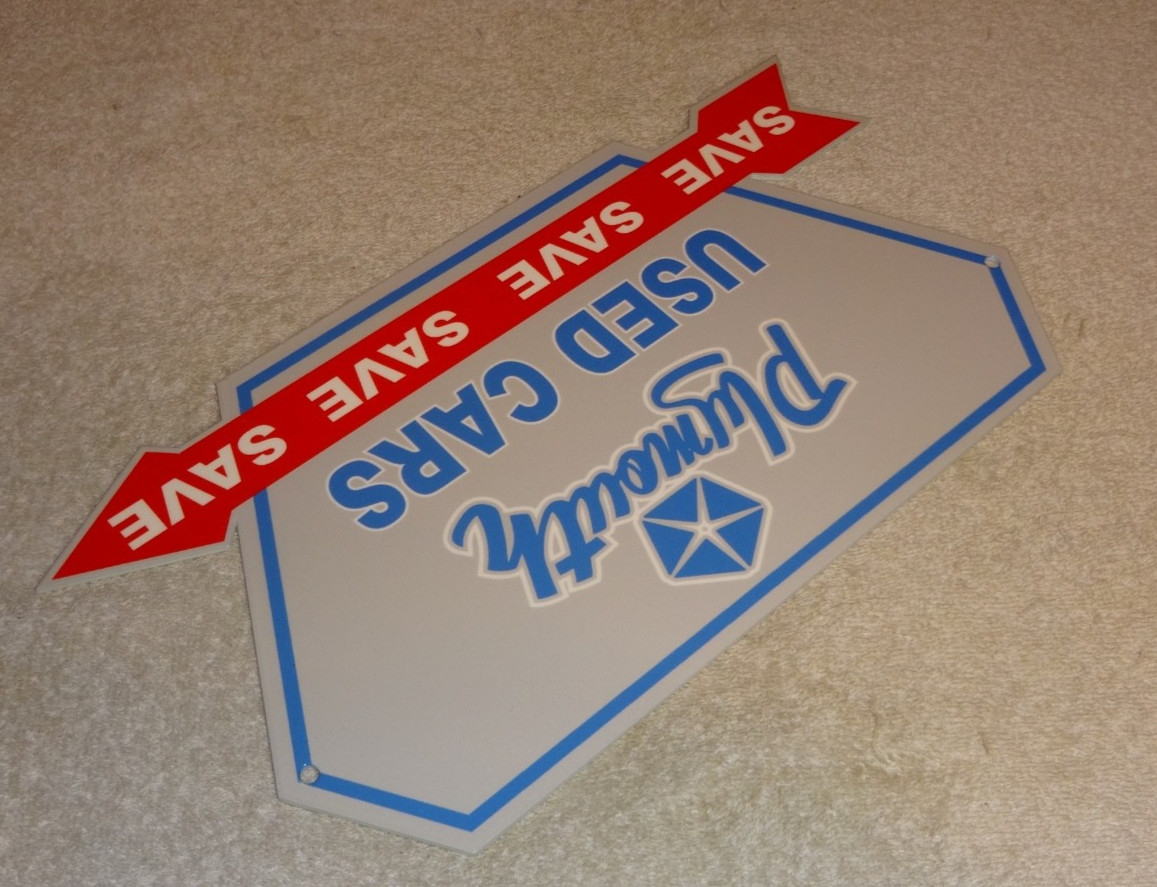 VINTAGE PLYMOUTH USED CARS ARROW SAVE 13″ ENAMEL METAL DEALER, GASOLINE OIL SIGN
