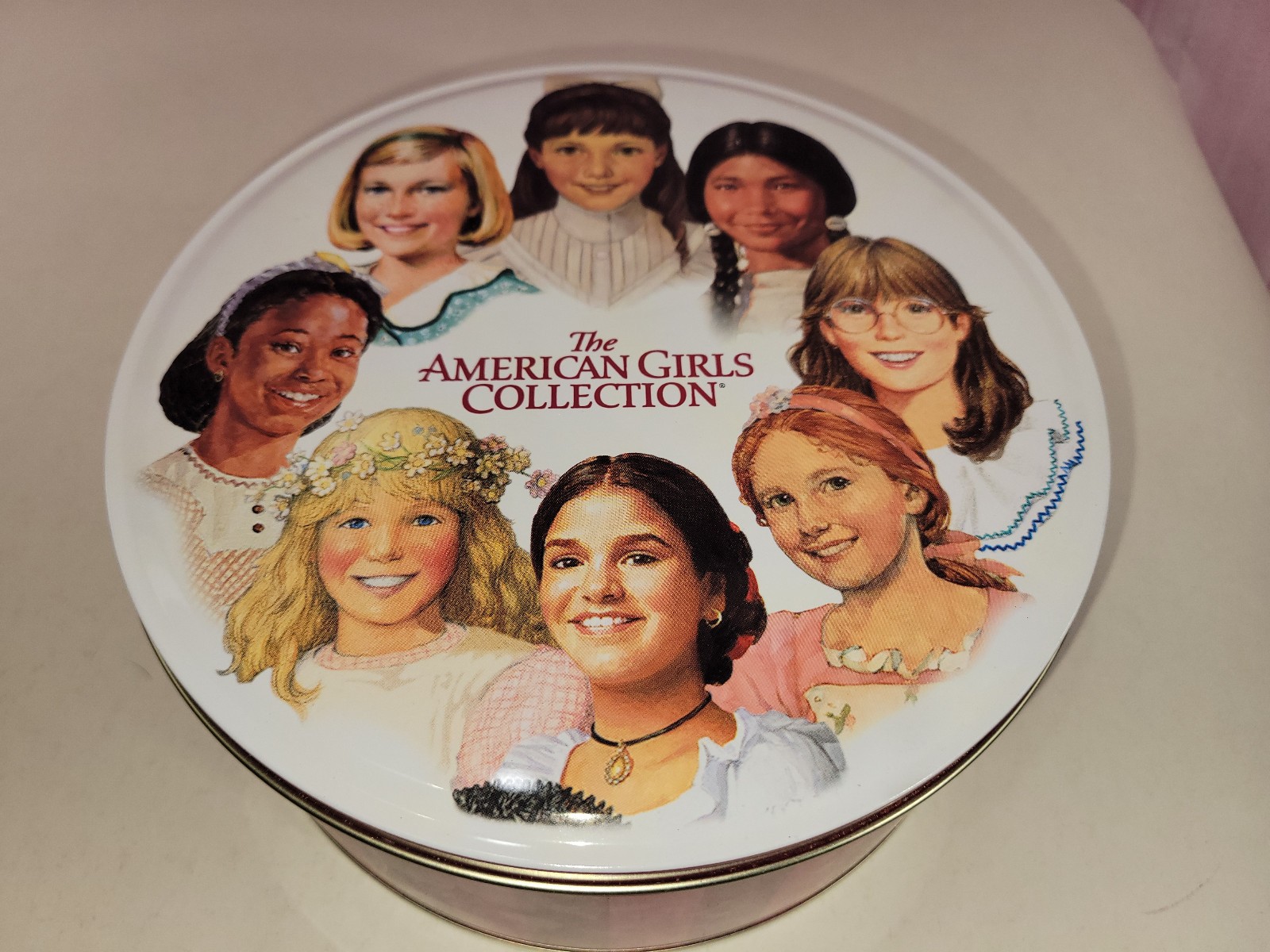 The American Girls Collection Tin Lid Hallmark 2003 Pleasant Company Round Mint