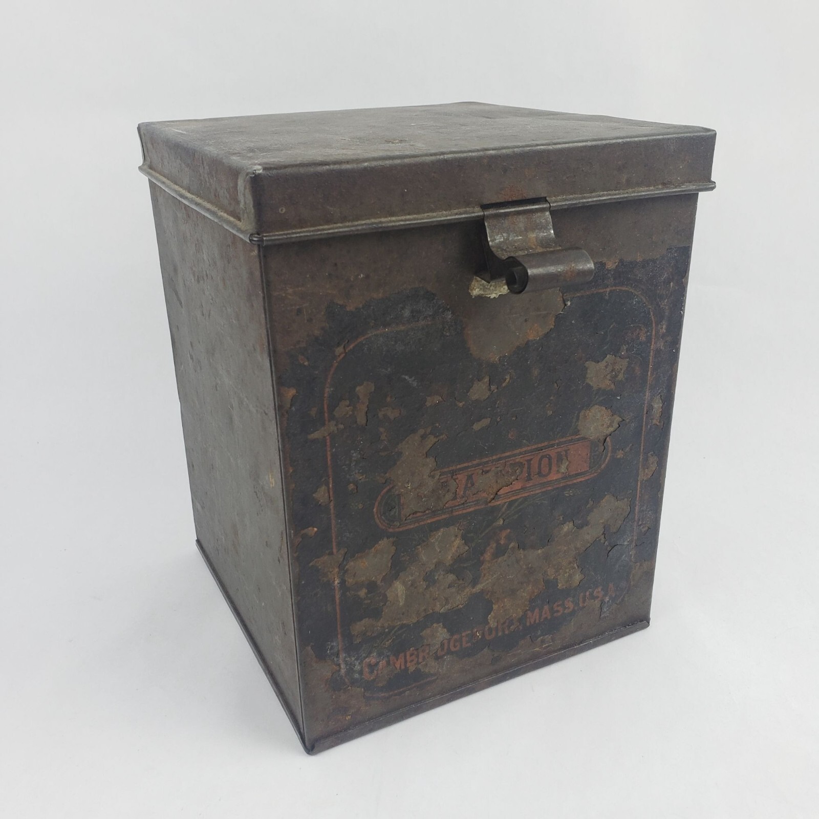 Antique Kennedys Biscuit Hinged Tin Box Cambridgeport Mass Advertising Container