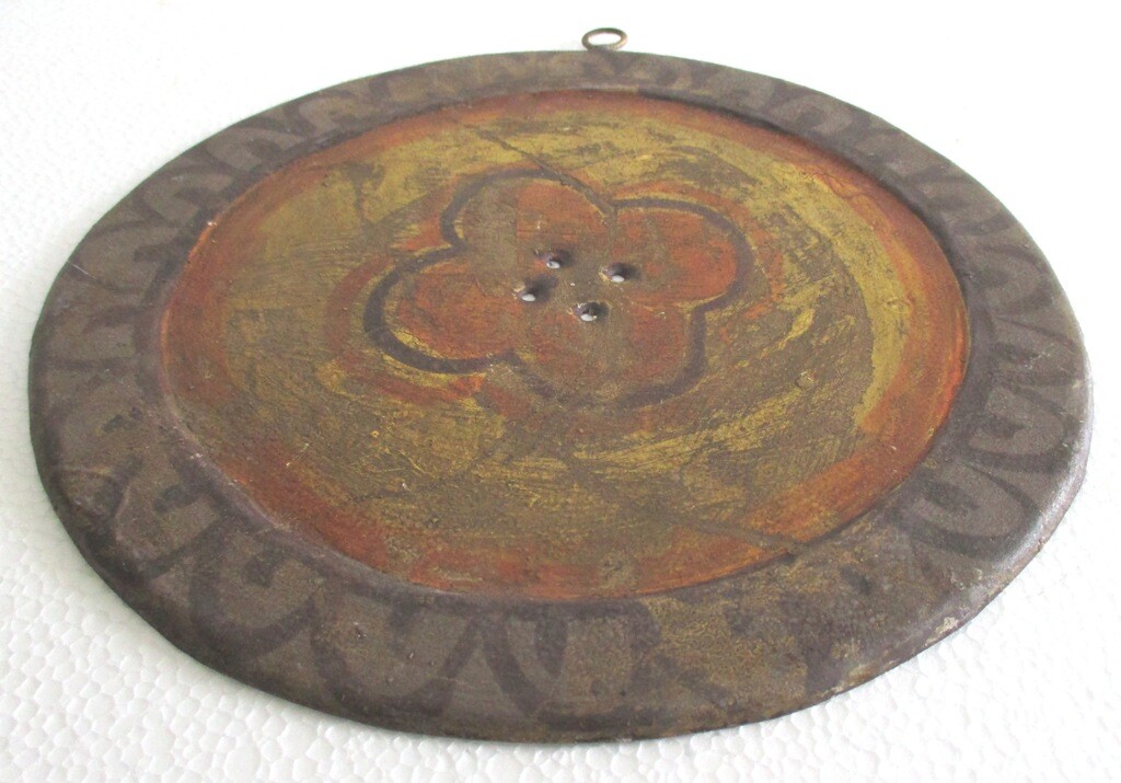 TAILOR’S TRADE STORE DISPLAY ADVERTISEMENT SIGN BUTTON EMBOSSED WALL HANGING