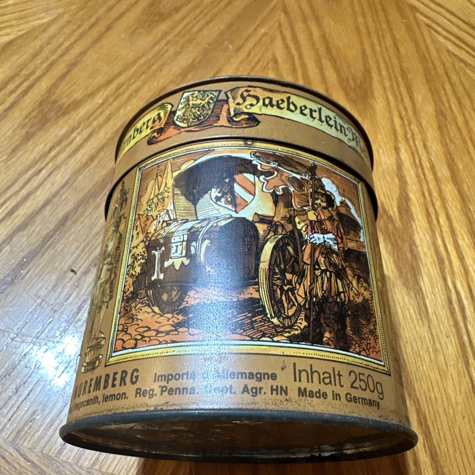 Vintage Haeberlein Metzger Spiced Cakes Empty Tin Collectible