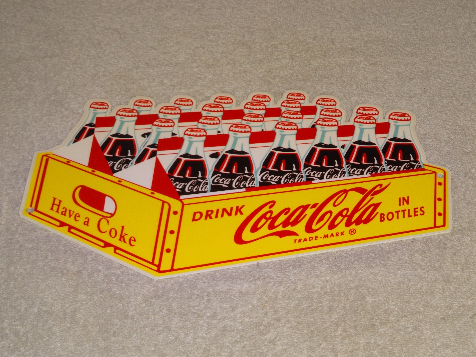 VINTAGE DRINK COCA COLA IN BOTTLES 24 PACK DIE-CUT CASE 12″ METAL SODA GAS SIGN!