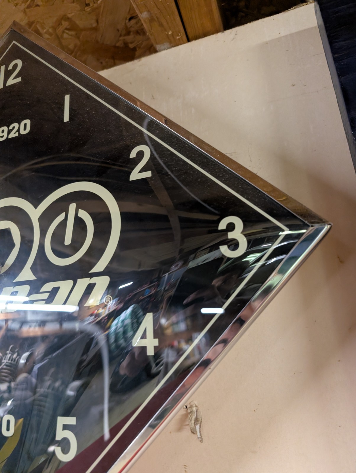 Snap-On Tools 22″ LED Diamond Shaped Bubble Clock 100th Anniversary Edition