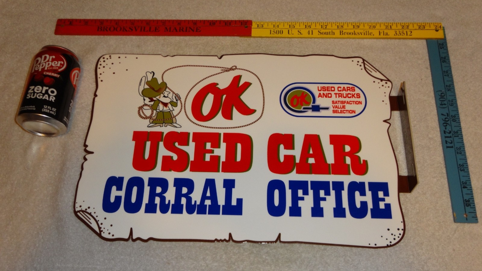 VINTAGE CHEVROLET OK USED CARS CORRAL OFFICE 18″ DS ENAMEL METAL GAS FLANGE SIGN