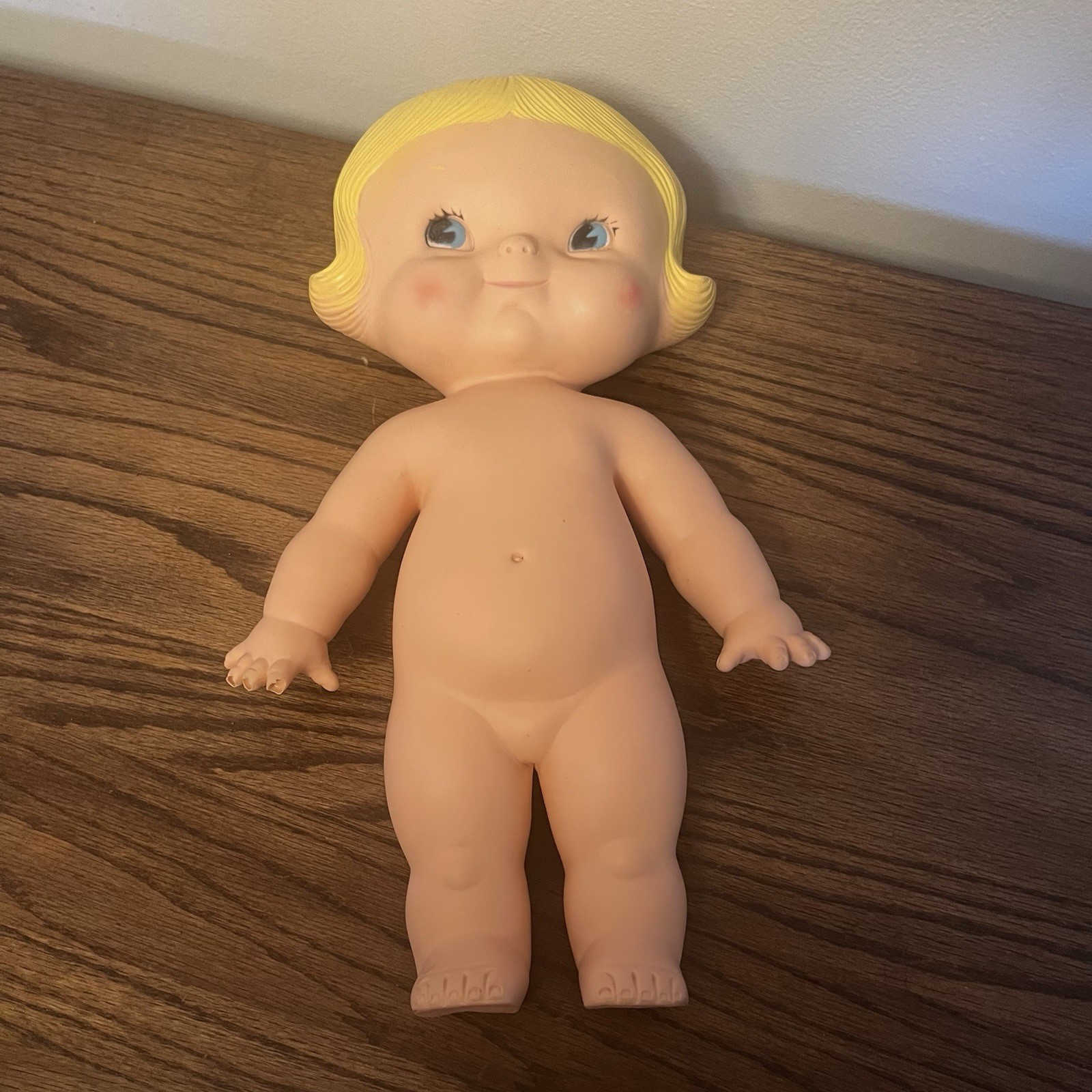 Vtg Uneeda Campbell’s Soup Kid Vinyl Girl Doll #214 Flatsy 1974 13″ Blonde Read