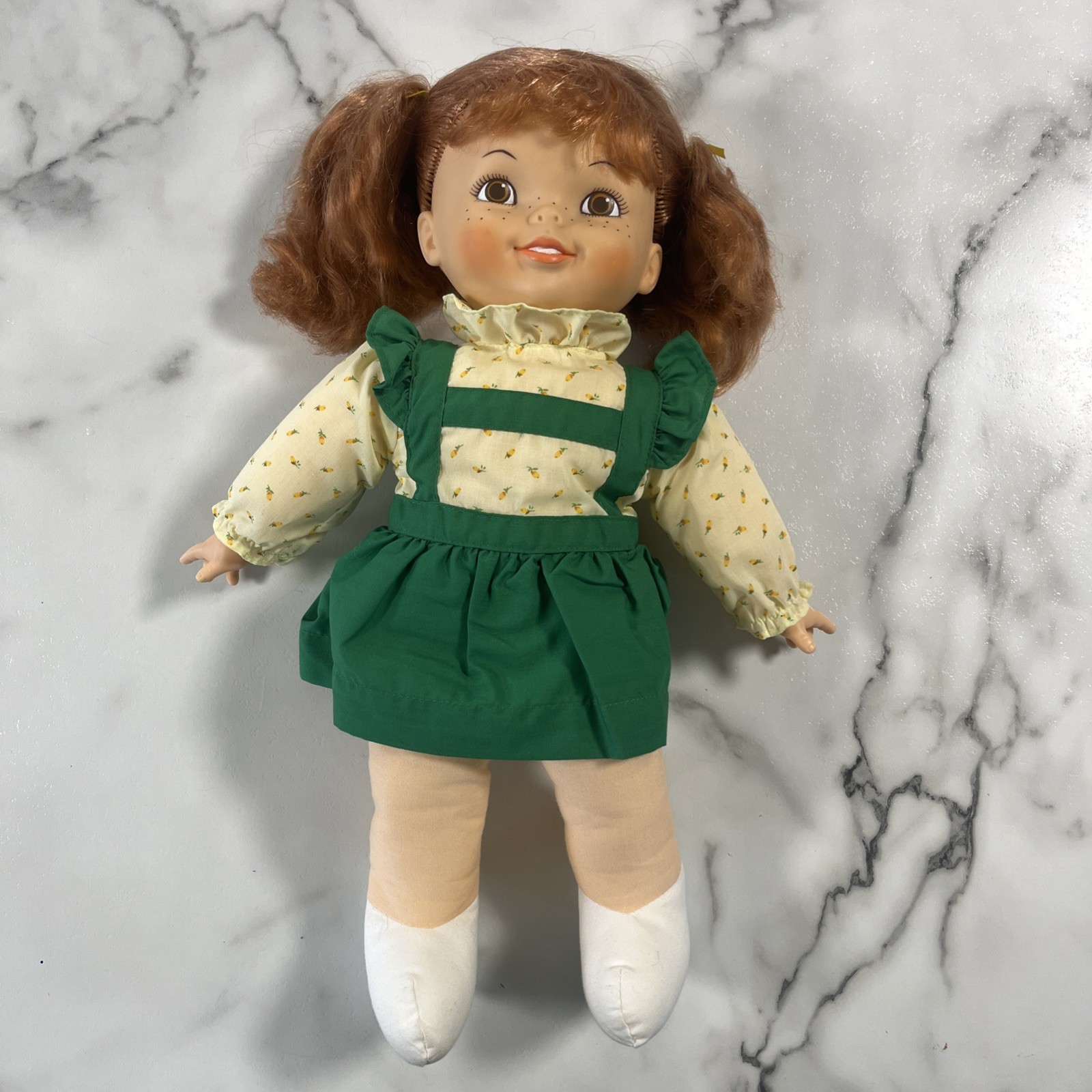 1988 Quilted Northern Tissue Advertising Collectors Doll by James River Corp