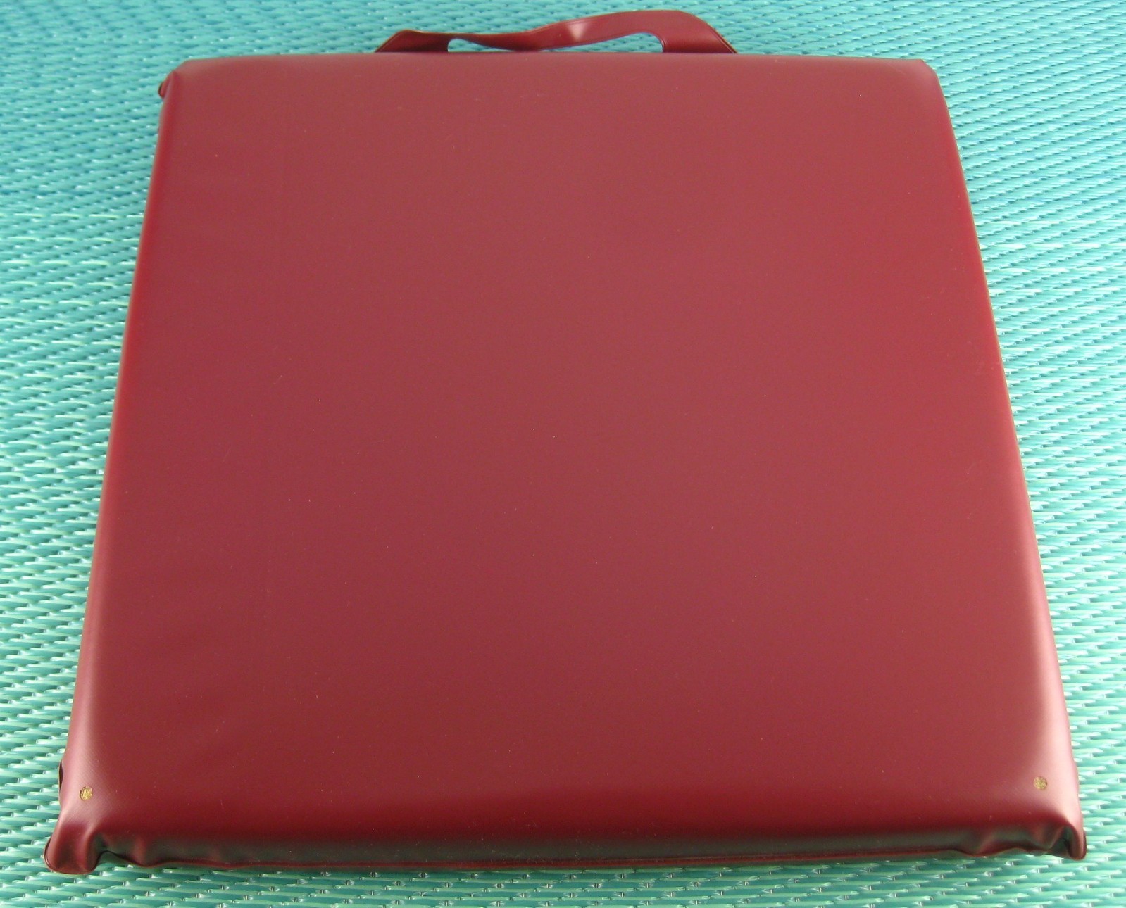 MOOG Seat Cushions Stadium Bleacher Foam Advertising Employee Gift Maroon Logo 2