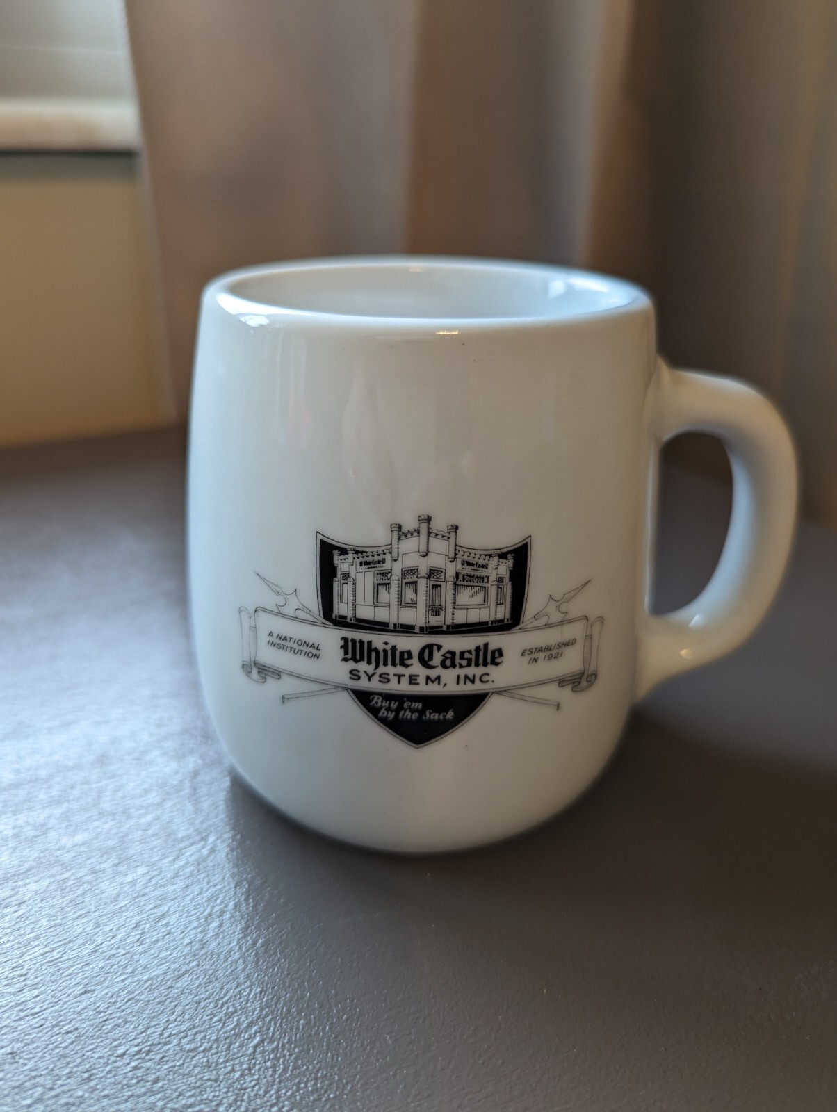 VTG WHITE CASTLE SYSTEM INC RSTRT COFFEE MUG w/ ASHTRAY BOTTOM, With Org Sticker