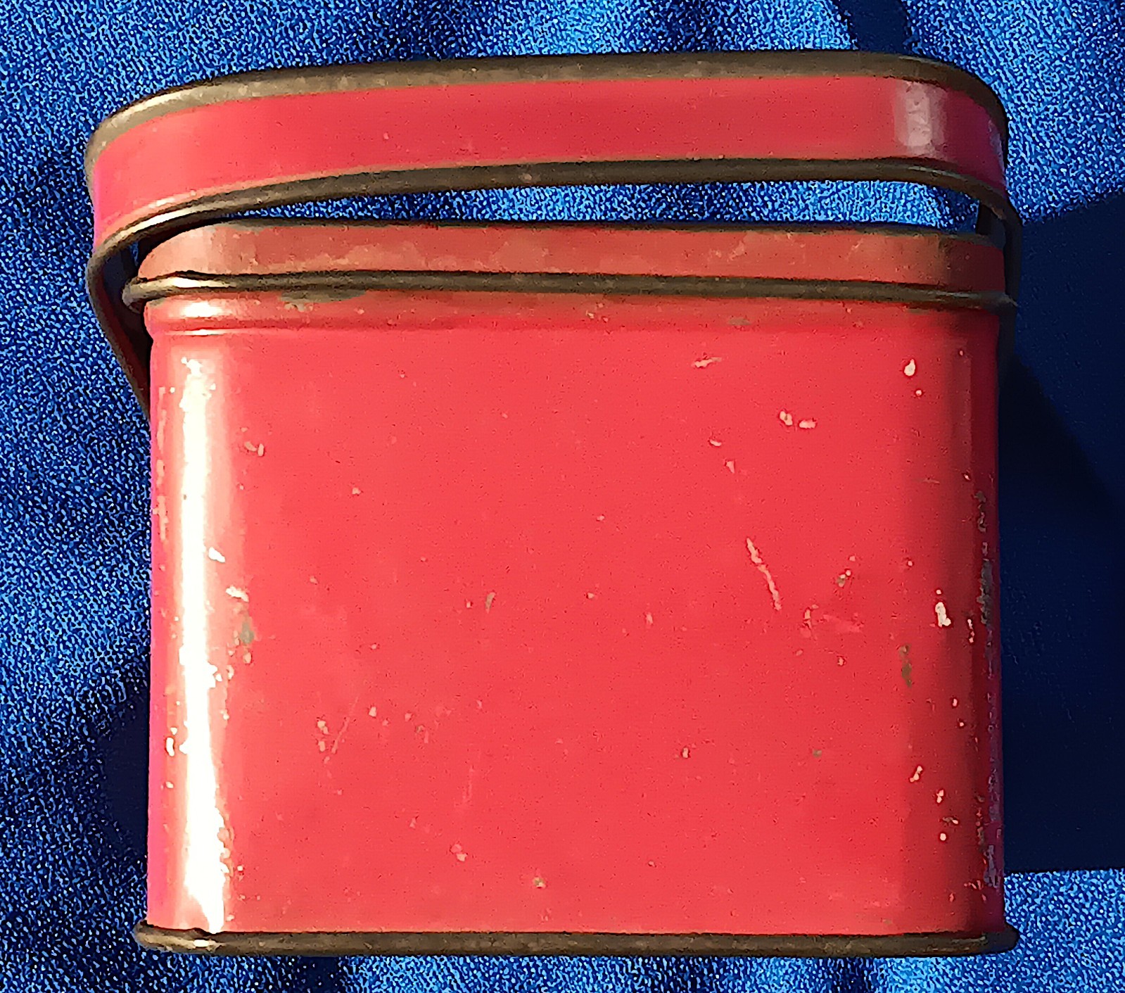 Vintage 1940’s Tindeco Red Lunch Pail Tin Box Basket w/Handle 6″ x 4″ X 3″