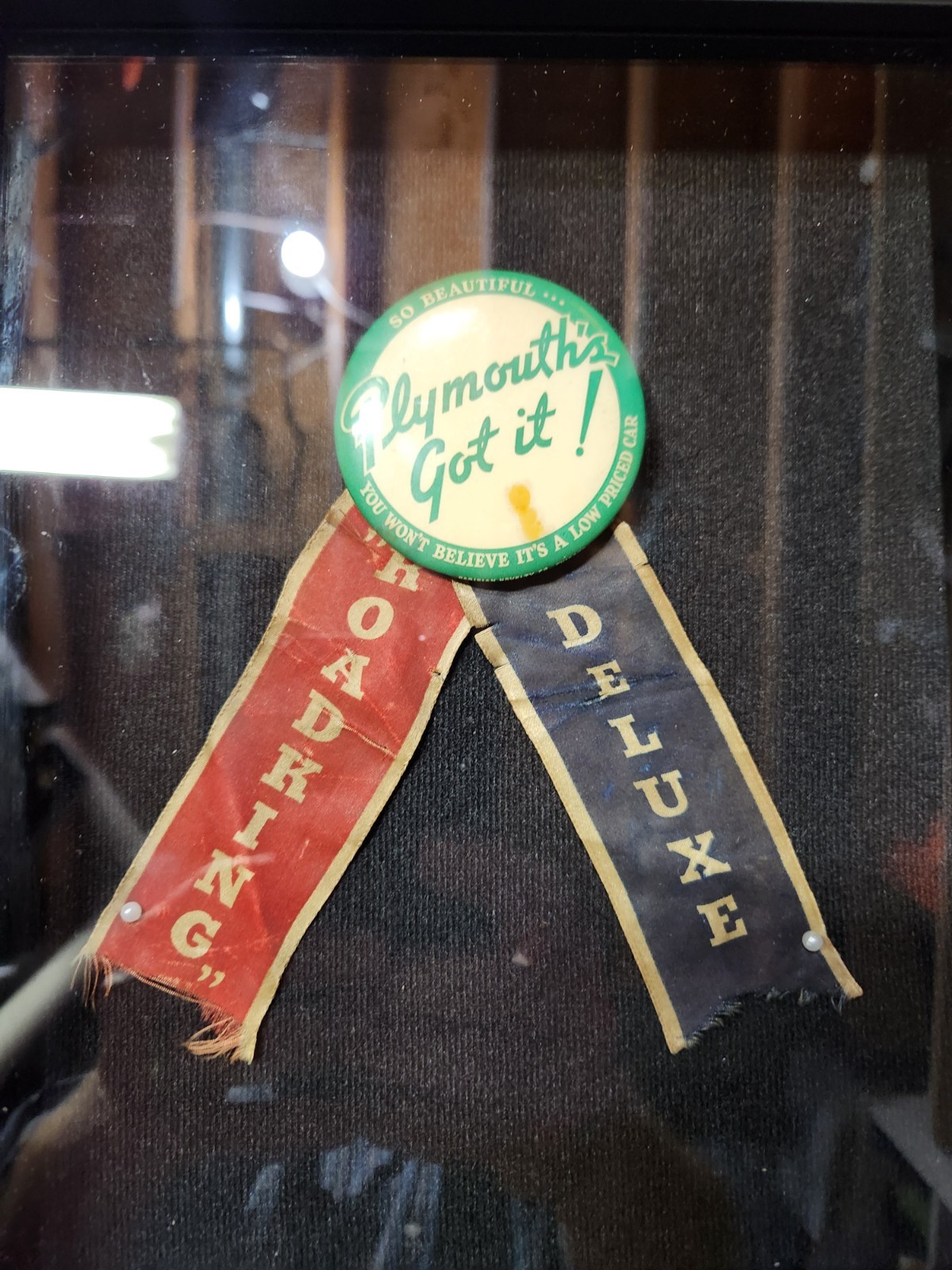 Framed Vtg and RARE 1939 Plymouth DE LUXE Roadking Touring Sedan advertising PIN