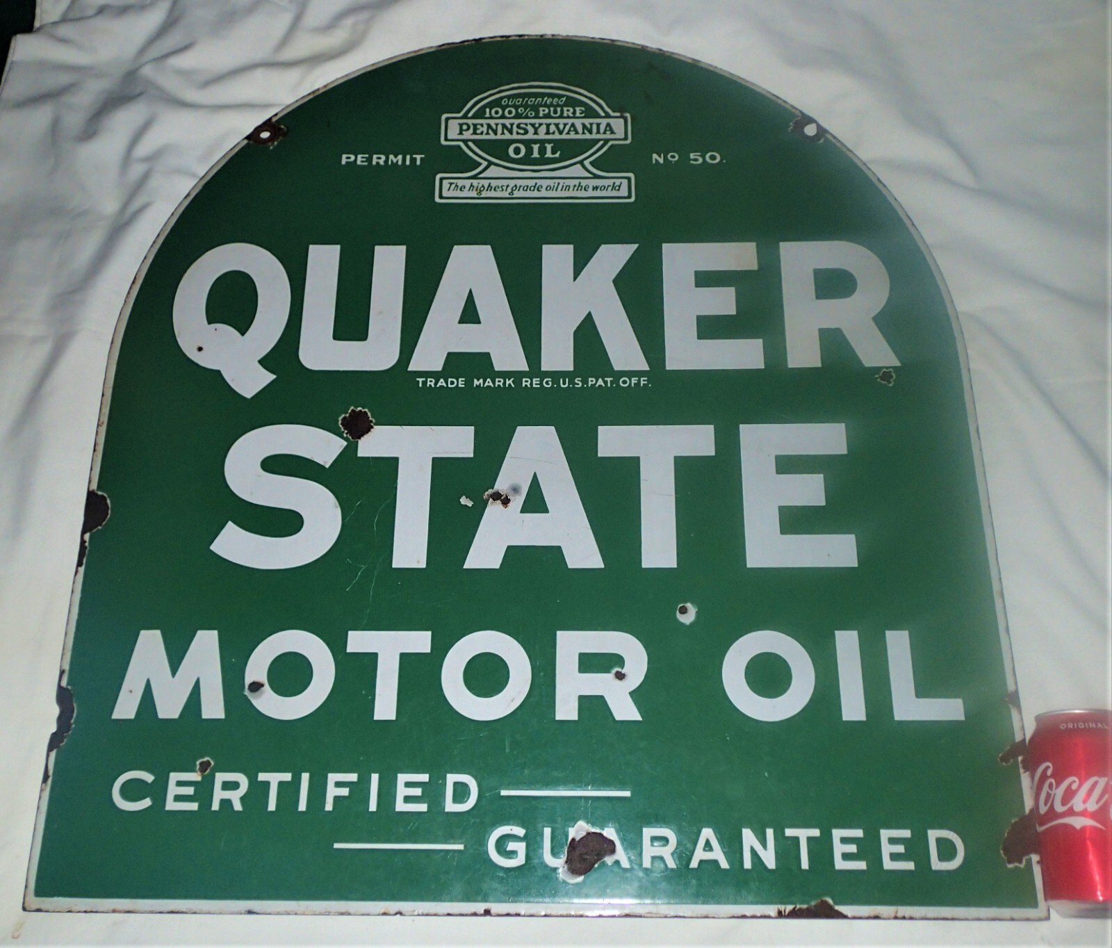 ANTIQUE PA USA QUAKER STATE MOTOR OIL GAS TOOL STATION ART DOUBLE PORCELAIN SIGN