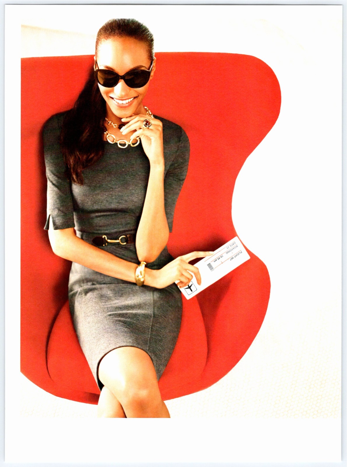 PRETTY YOUNG WOMAN SUNGLASSES AFRICAN AMERICAN 7.75″X10.5″ Photo Mag. Page M343