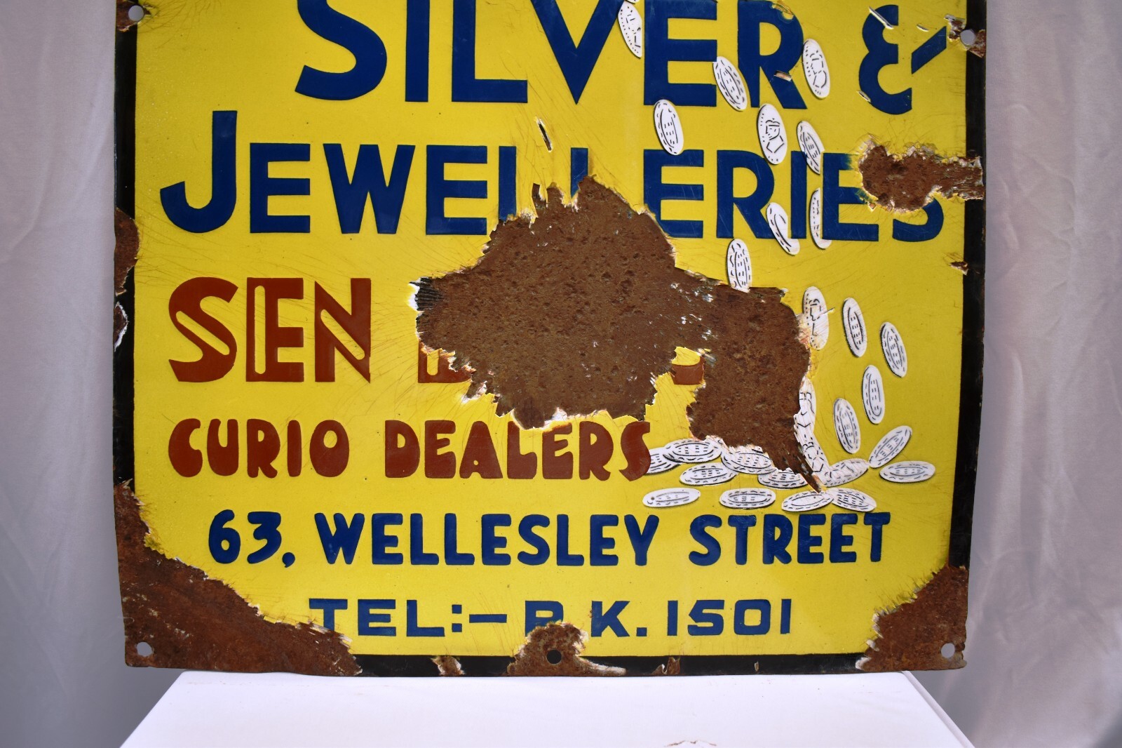 Vintage Porcelain Enamel Sign 30×20 Money on Gold Silver Jewelleries Sen & Co Ca