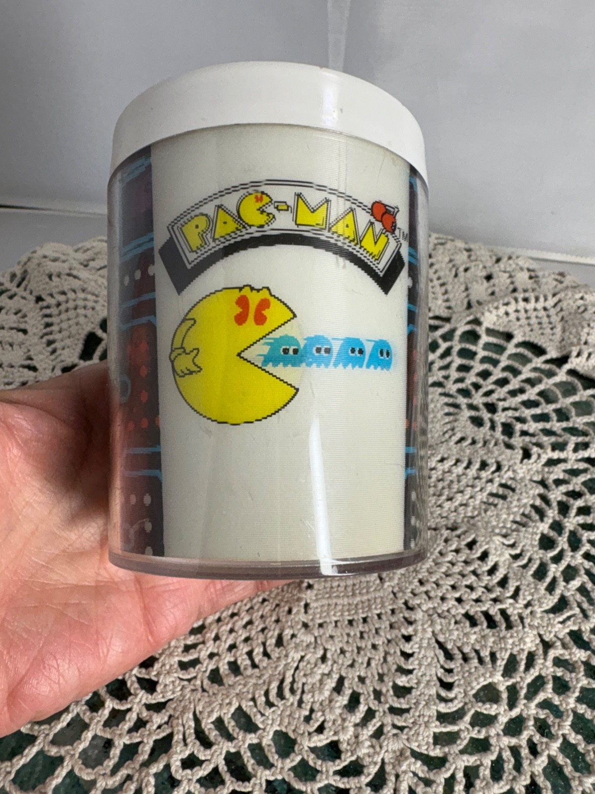 Vintage Pac Man Plastic cup mug by Bally Midway 1980 11 fluid ounces Thermoserve