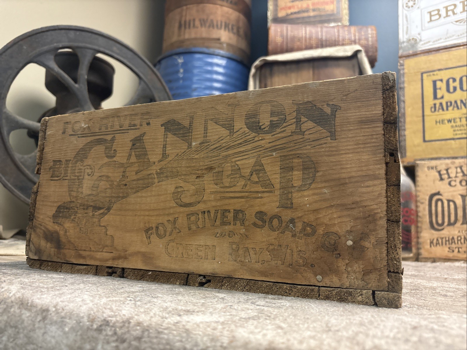 Vintage Wooden Crate Big Cannon Soap Fox River Co. Green Bay Wisconsin Wood Box