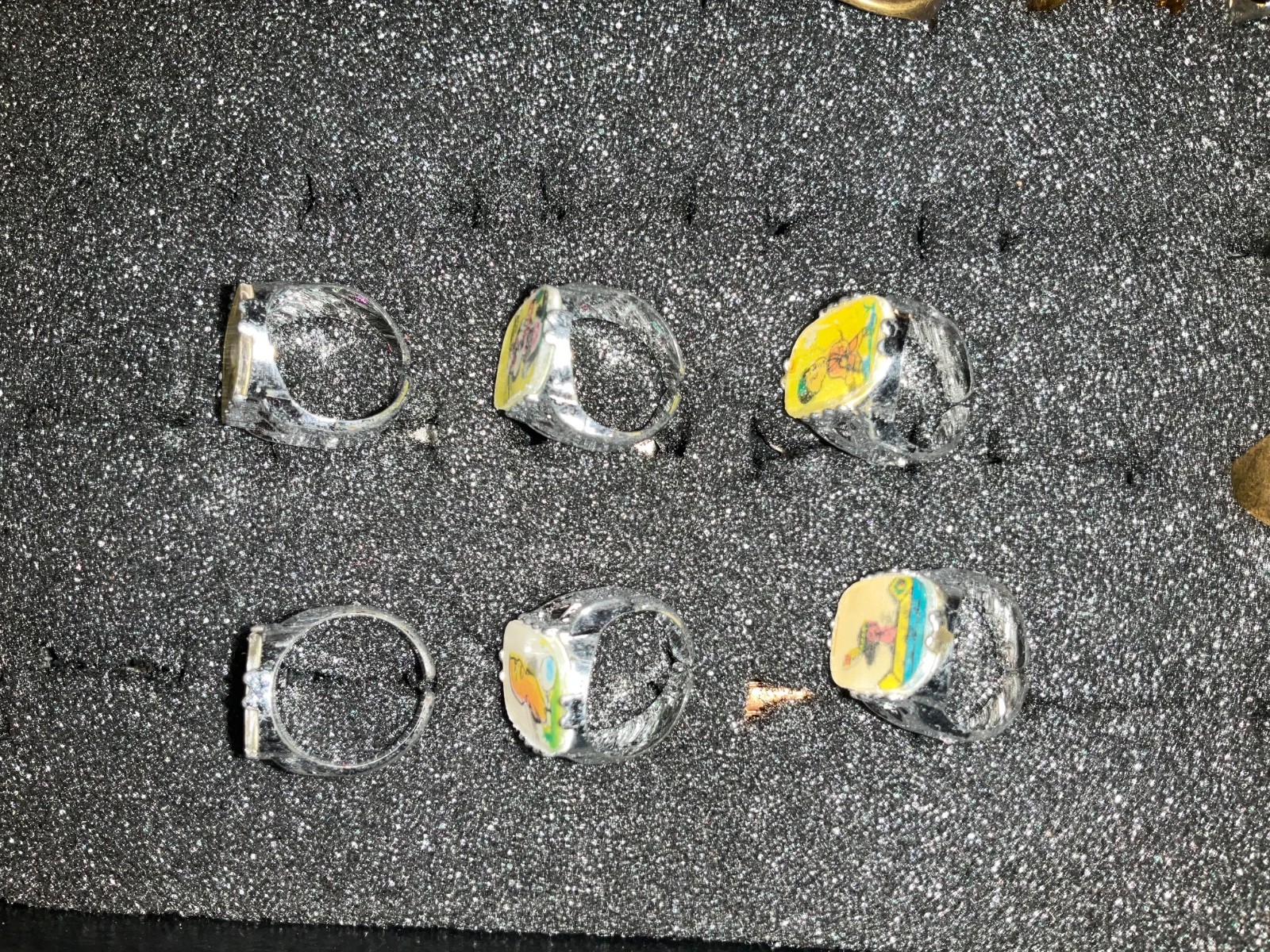 Gumball Vari-Vue Flicker Plastic Rings – 6 in lot