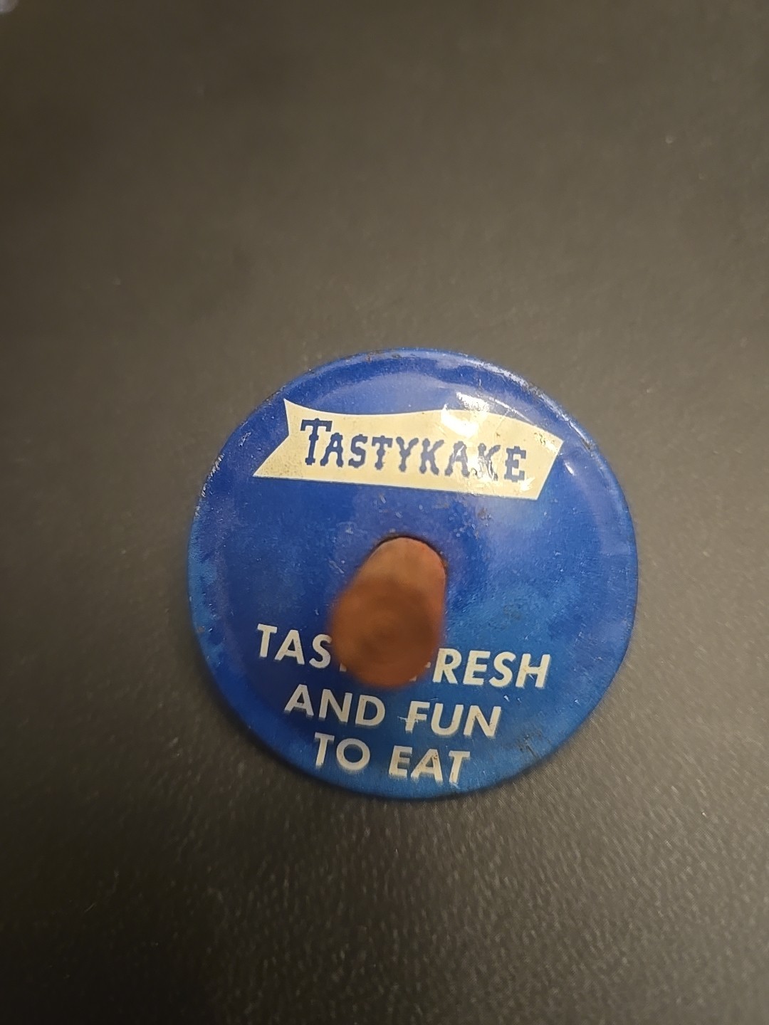 VINTAGE 1915 TASTYKAKE Advertising Tin Litho Spin Top
