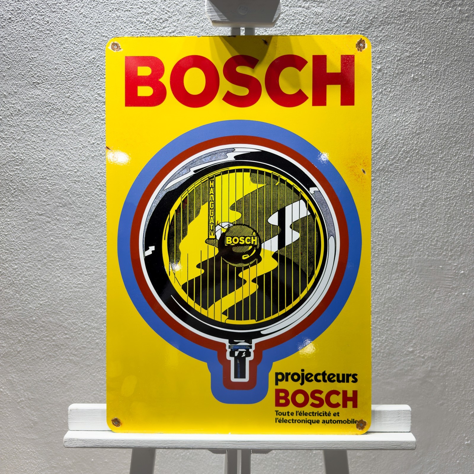 Bosch Vintage Rusty Headlamp Heavy Metal Sign – 40 × 60 cm (15.7” × 23.6”)