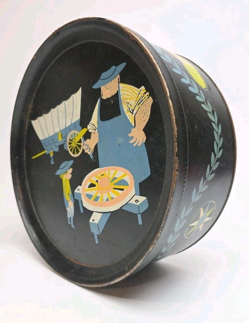 Vintage Guildcraft Tin Amish Pennsylvania Dutch Round 10″ Diameter